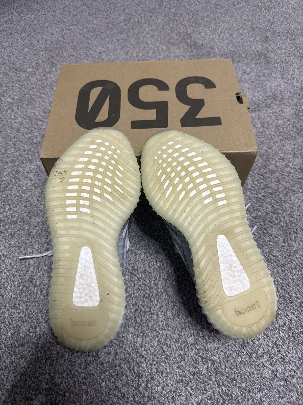 Yeezy Adidas Yeezy Boost 350 V2 Blue Tint Size US 8 / EU 41 - 3 Thumbnail