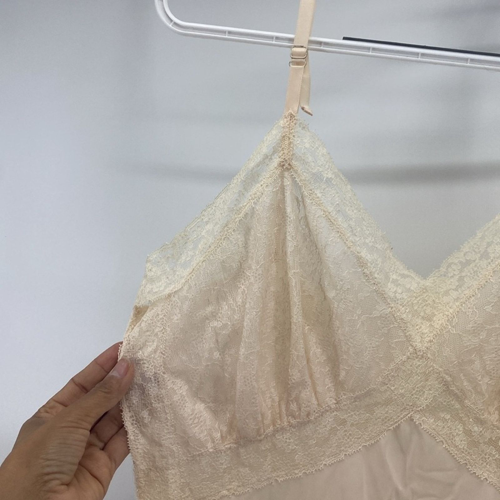 Other Vintage slip dress adjustable straps pens nude lace pleated Size S / US 4 / IT 40 - 2 Thumbnail