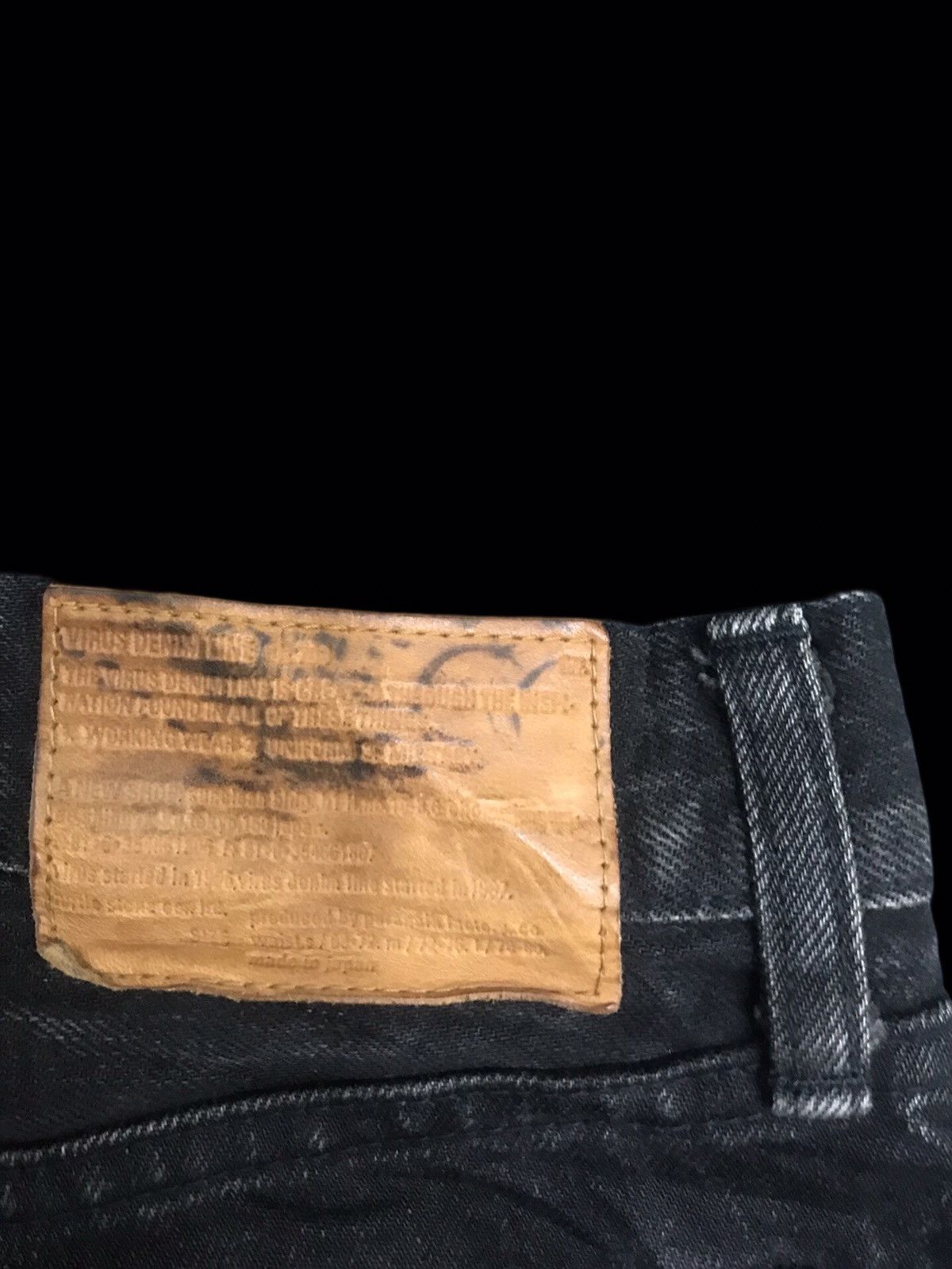 Japanese Brand 💥ARCHIVAL💥VERY RARE BLACK WASH VIRUS DISTRESSED DENIM F212 Size US 32 / EU 48 - 19 Thumbnail