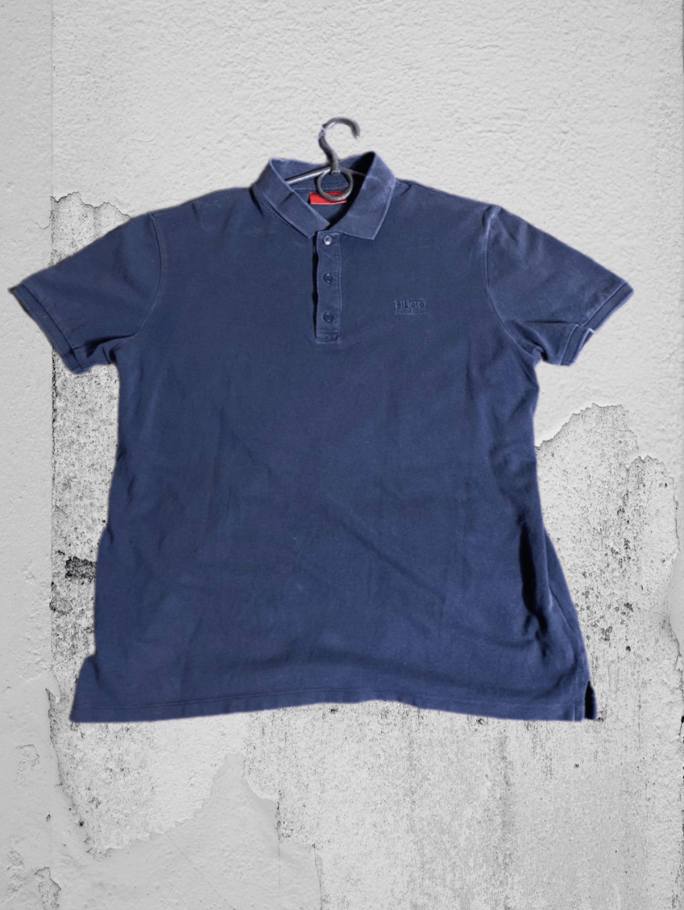 Hugo Boss × Vintage Hugo Boss tee grey big logo Size US M / EU 48-50 / 2 - 1 Thumbnail