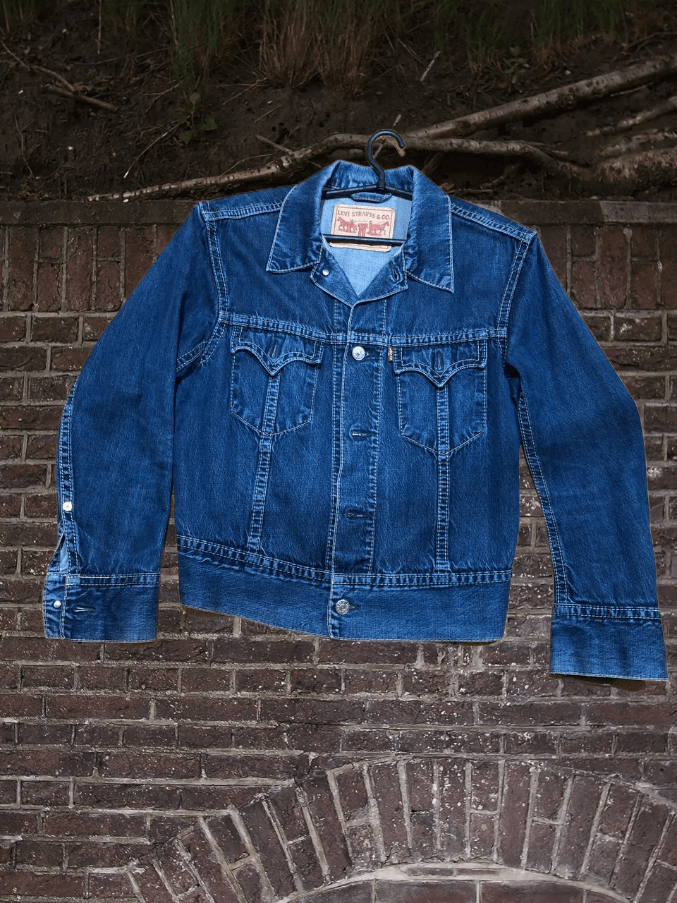 Levi's Levis Trucker Denim Jacket Size L Iconic Jean Western Size US L / EU 52-54 / 3 - 1 Thumbnail
