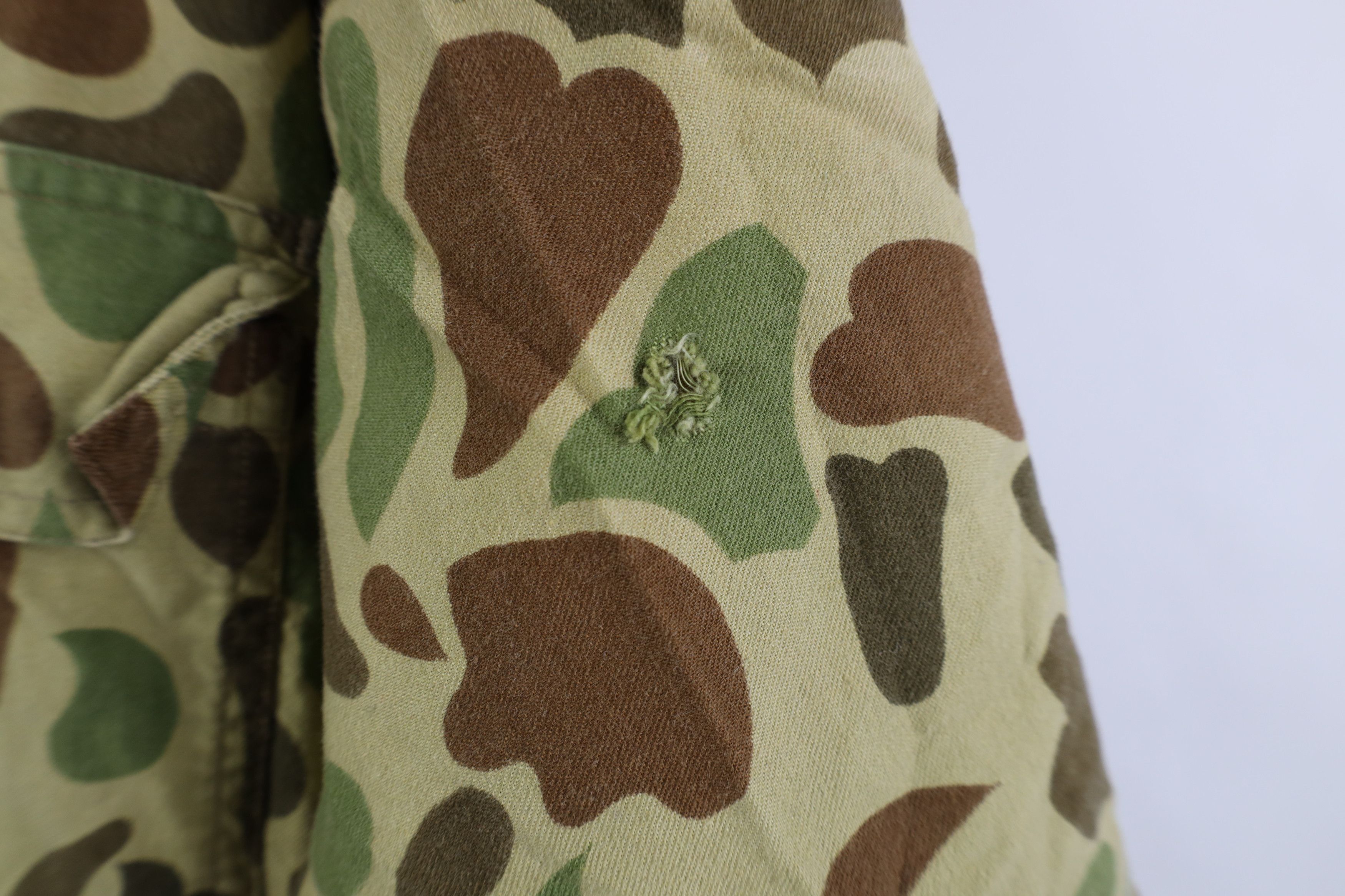 Vintage Vintage 70s Streetwear Camouflage Short Sleeve Shirt Jacket Size US XL / EU 56 / 4 - 4 Thumbnail