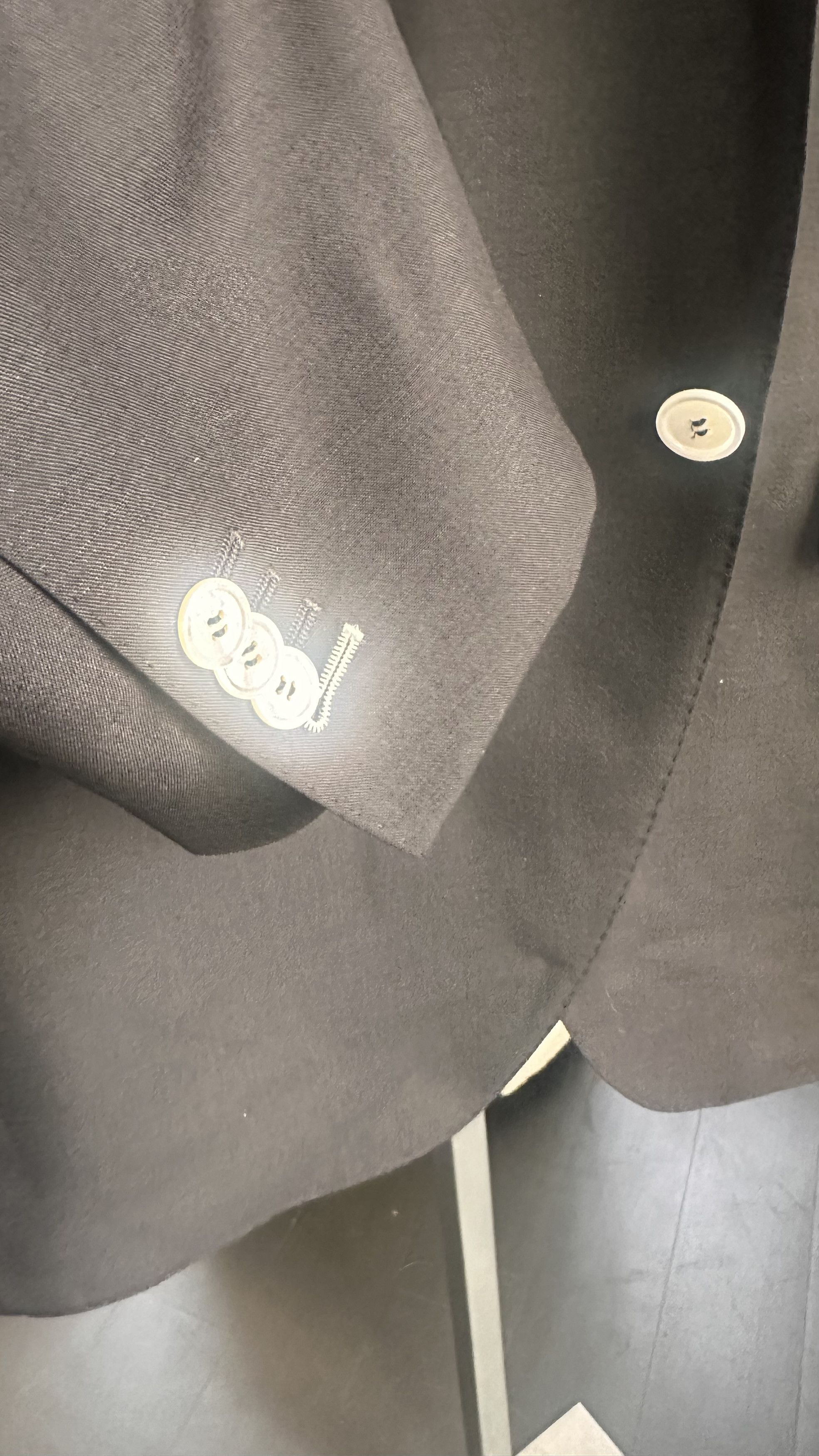 Other Men's suit Size 48L - 6 Thumbnail