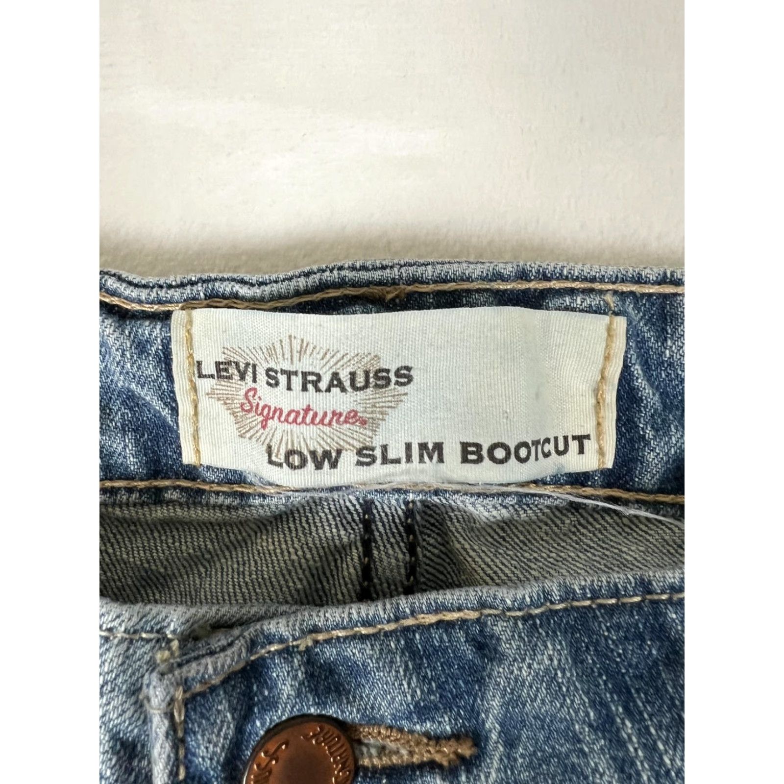 Levi's Levi Strauss Signature Jeans Women's 32x30 Bootcut Low Slim Denim Blue Size 24" / US 00 / IT 34 - 2 Thumbnail
