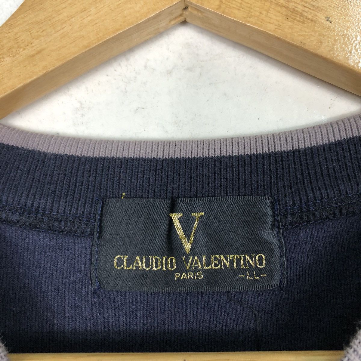 Vintage Claudia Valentino Paris Vintage Sweatshirt Medium Size Size US M / EU 48-50 / 2 - 11 Thumbnail