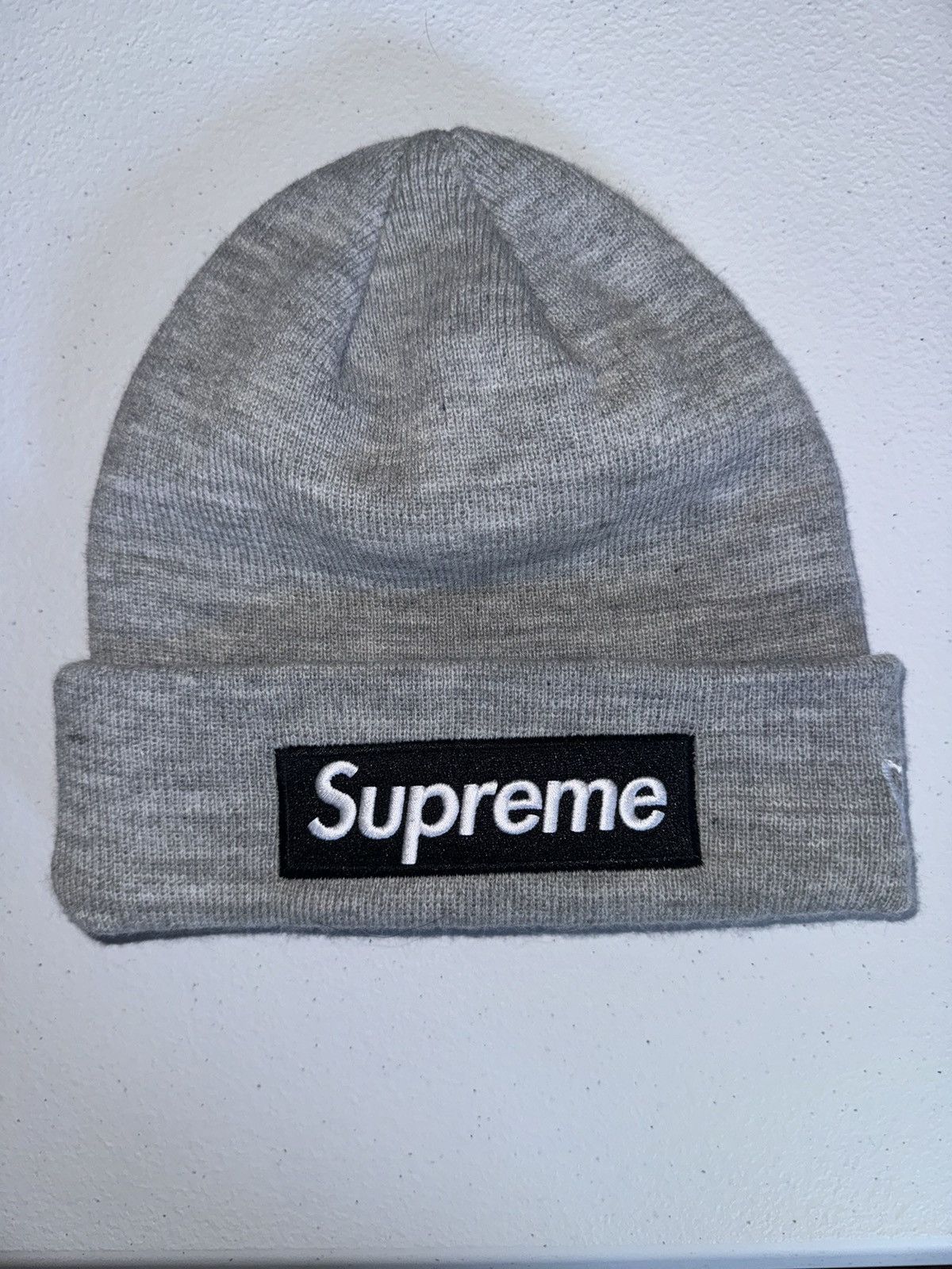 New Era × Supreme Box Logo Beanie Size ONE SIZE - 6 Thumbnail