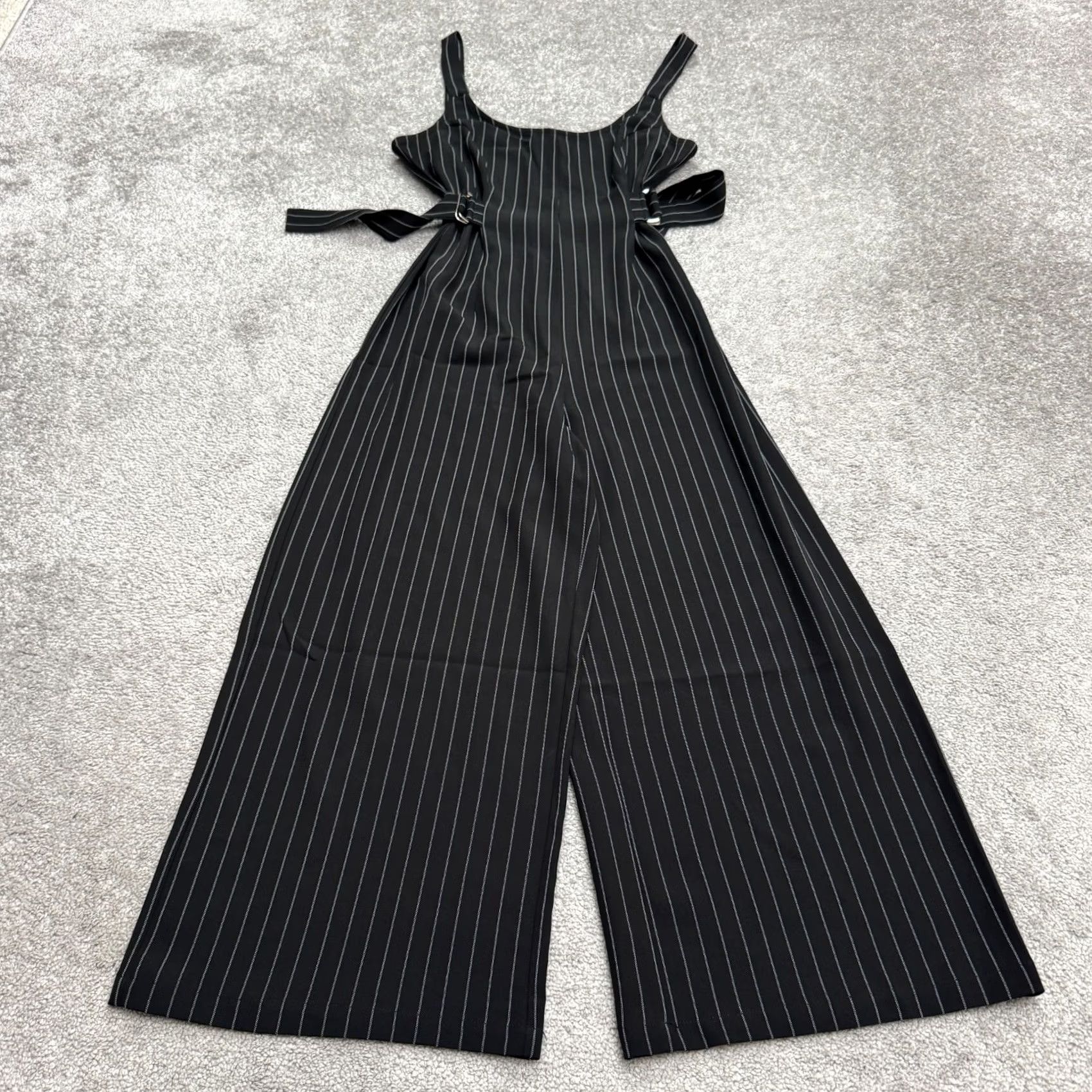 Urban Outfitters VINTAGE skjøn? Size 28" / US 6 / IT 42 - 2 Thumbnail