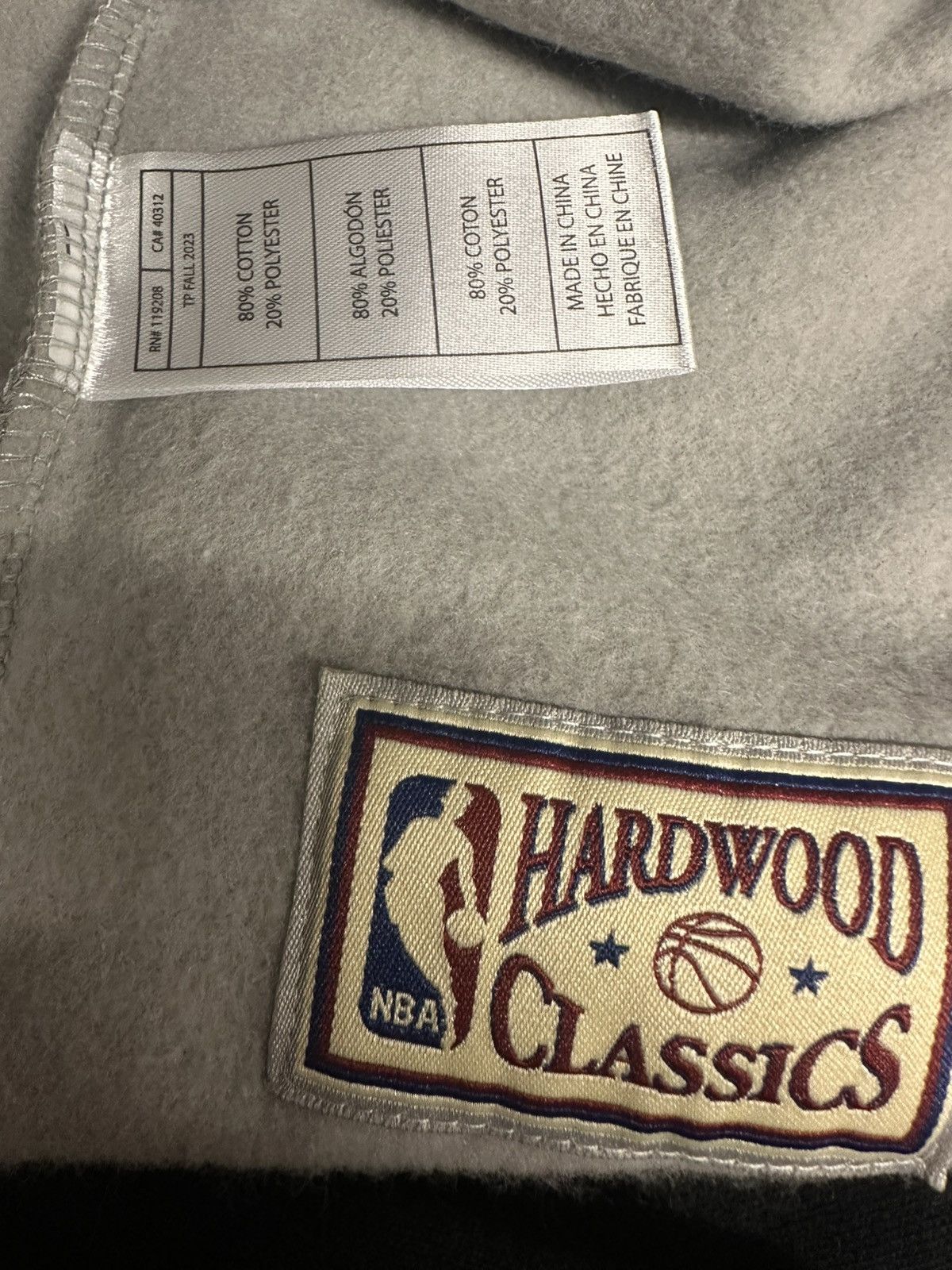 Mitchell & Ness Cleveland Cavaliers Mitchell & Ness Pullover, size large Size US L / EU 52-54 / 3 - 7 Thumbnail
