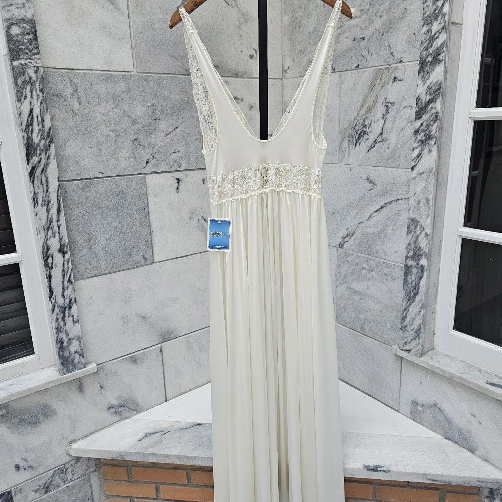 Other Women's Cream Vintage Lace Slip Dress Size S / US 4 / IT 40 - 4 Thumbnail