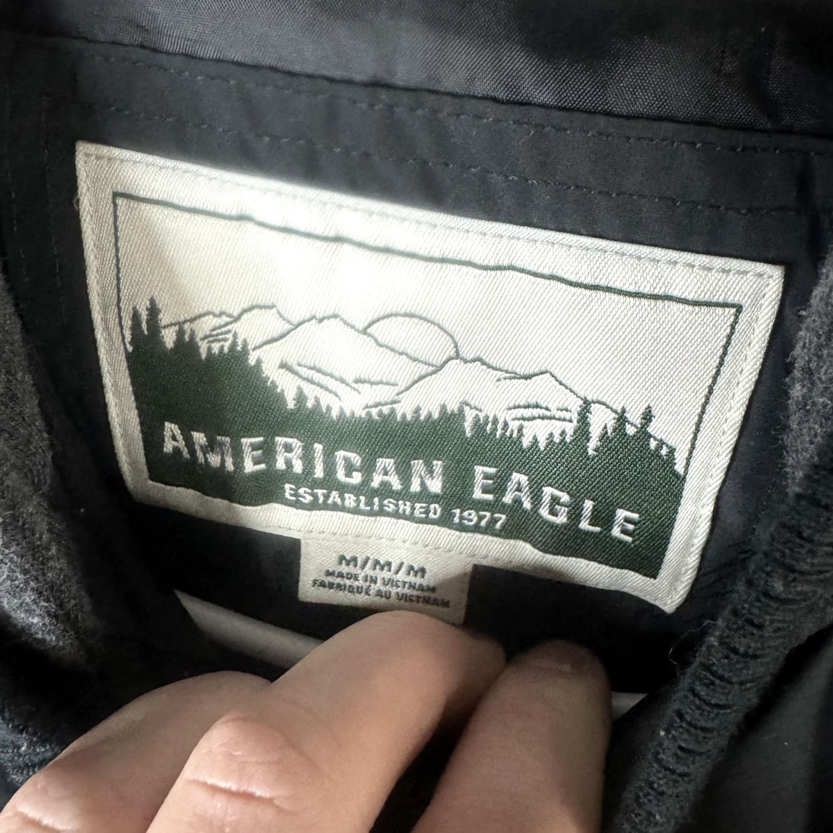American Eagle Outfitters VINTAGE? No. (Original says Vintage: No) Size US M / EU 48-50 / 2 - 7 Thumbnail