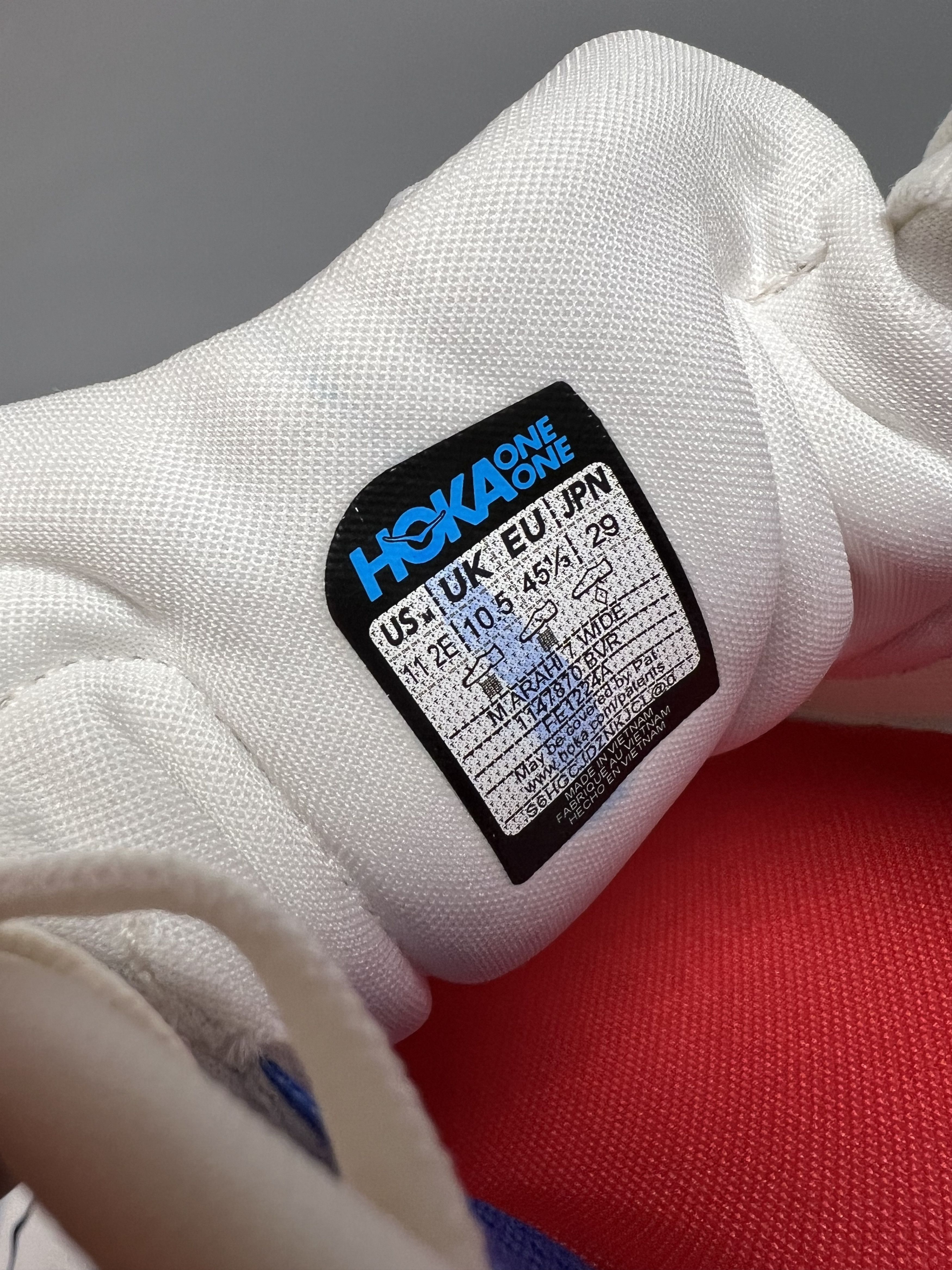 Hoka 11 EE Hoka One One Arahi 7 Wide Running Shoes Walking Gym Size US 11 / EU 44 - 19 Thumbnail
