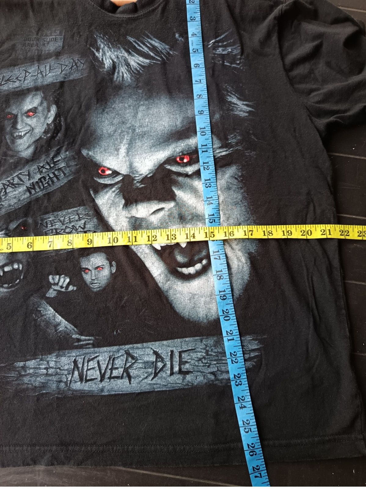 Vintage Vintage The Lost Boys Movie Tee Size US M / EU 48-50 / 2 - 8 Thumbnail