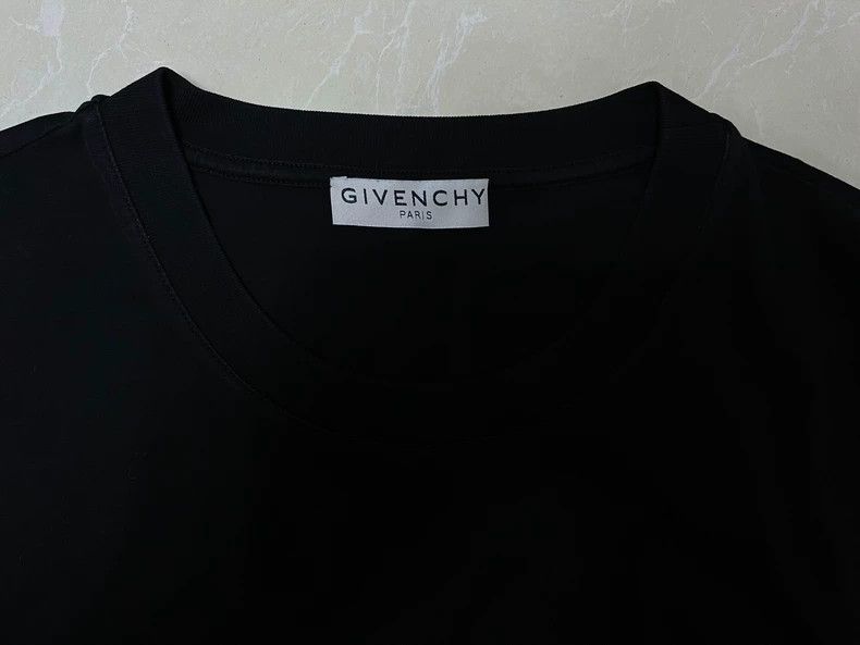 Givenchy Givenchy Black Short Sleeve 2506-Nextarrow Size US XL / EU 56 / 4 - 4 Thumbnail
