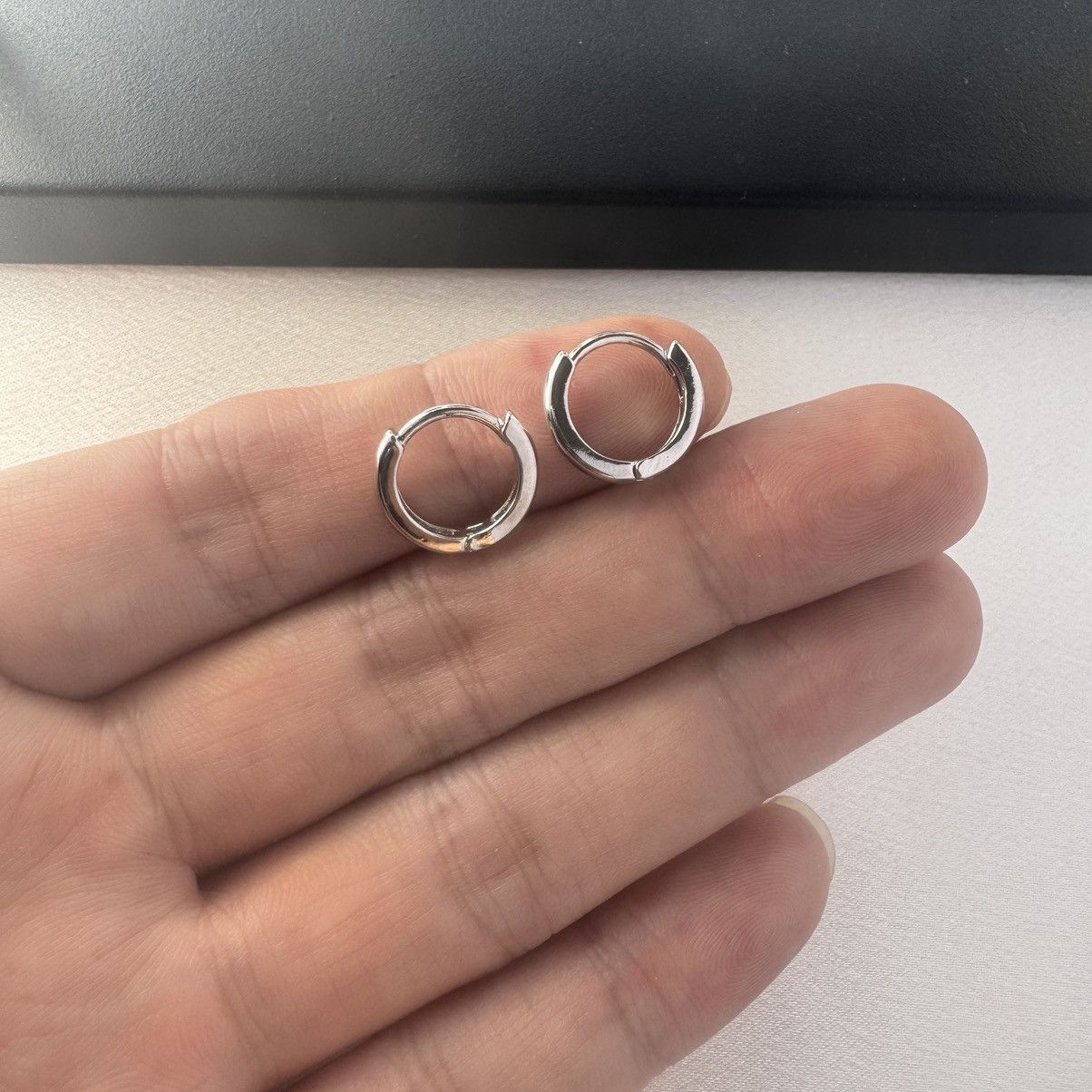 Other Small Hoop Earrings for Men Women Streetwear Unisex Style Size ONE SIZE - 5 Thumbnail