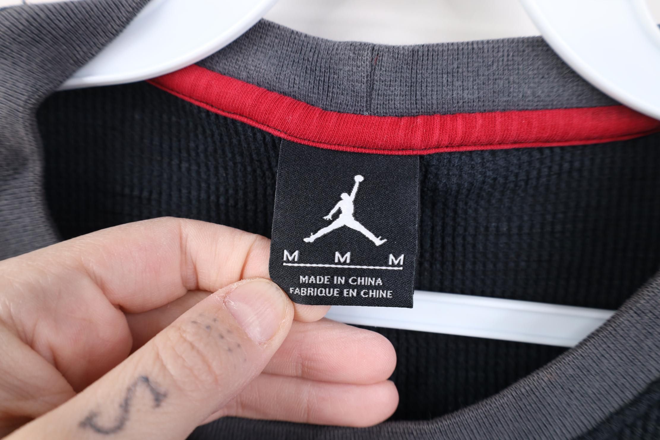 Nike Vintage Y2K Nike Air Jordan Waffle Knit Long Sleeve T-Shirt Size US M / EU 48-50 / 2 - 10 Thumbnail