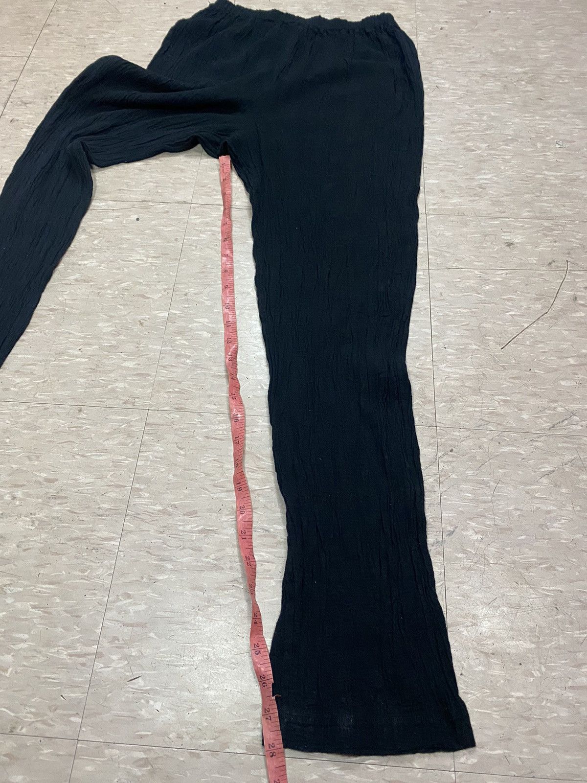 Homme Plisse Issey Miyake × Japanese Brand × Pleats Please Issey Miyake Plantation legging pants by issey miyake Size 27" / US 4 / IT 40 - 8 Thumbnail