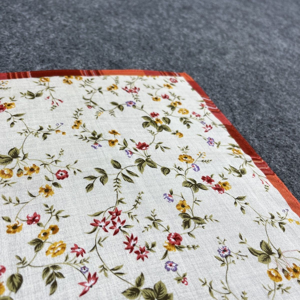 Kenzo Kenzo Handkerchief / Bandana / Neckerchief / Headscarf B287 Size ONE SIZE - 9 Thumbnail