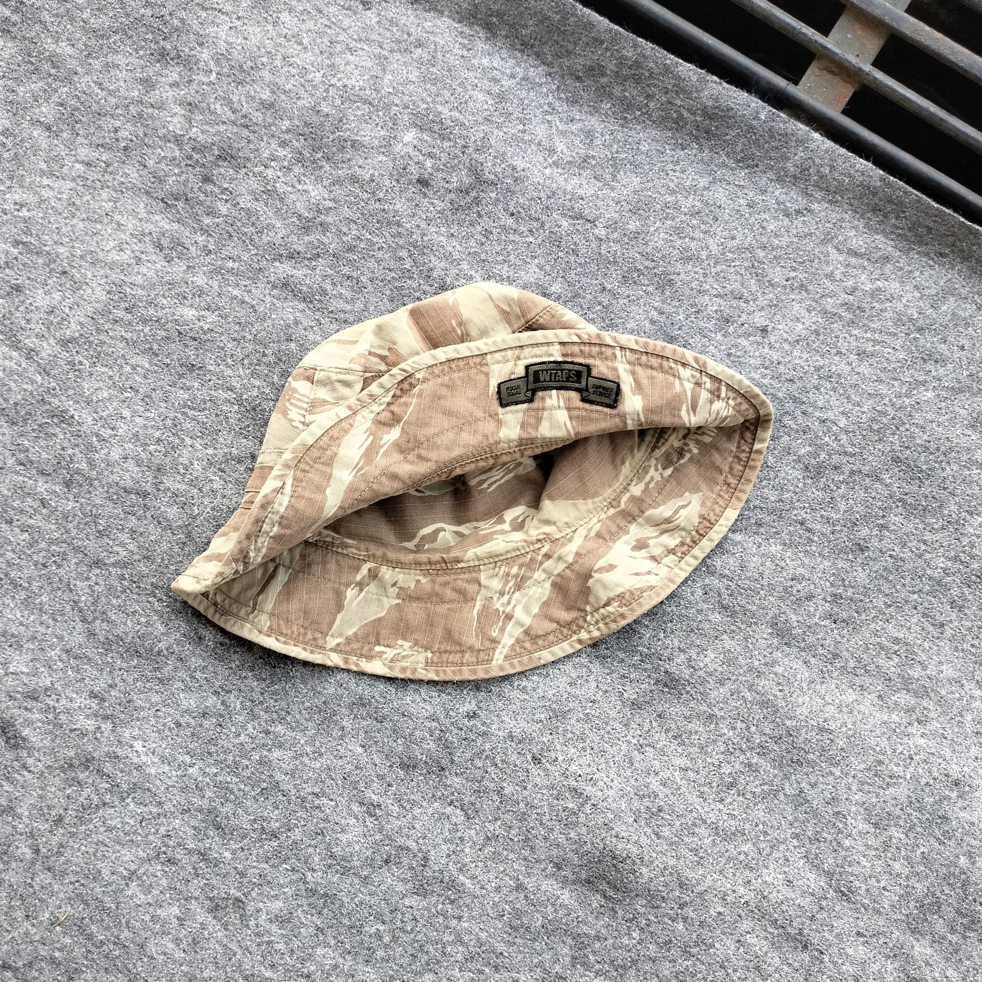 Wtaps 00s Wtaps tiger camouflage ripstop military saf bucket hat Size ONE SIZE - 1 Thumbnail
