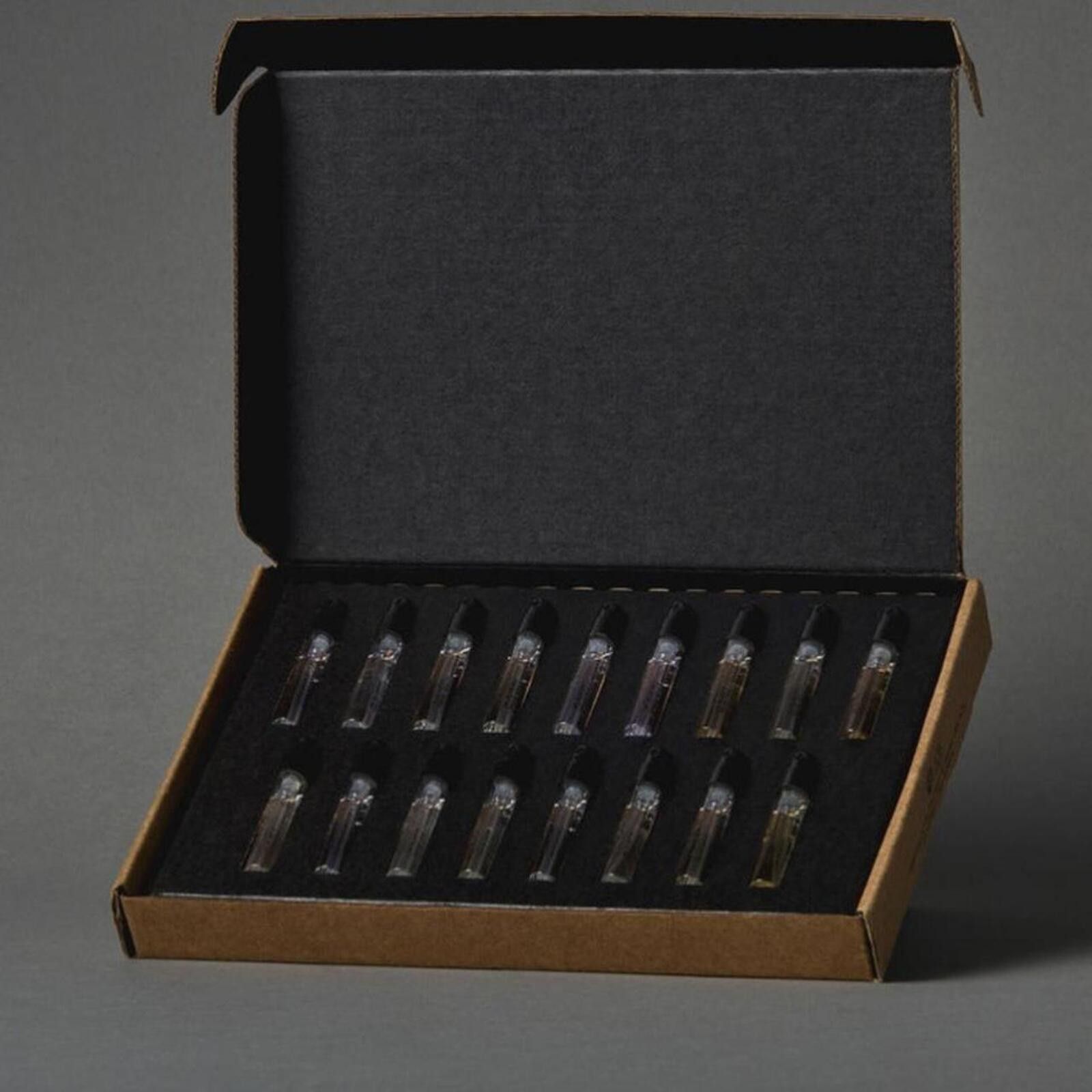 Le Labo Le Labo Discovery Set Classic Collection each 1.5ml samples Size ONE SIZE - 1 Thumbnail