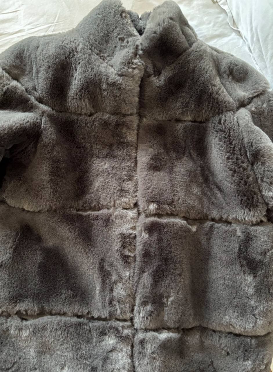 APPARIS Apparis faux fur black Size M / US 6-8 / IT 42-44 - 1 Thumbnail