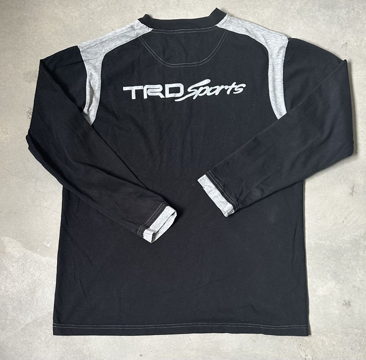 Japanese Brand VINTAGE TRD SPORT RACING LONGSLEEVE TEE Size US M / EU 48-50 / 2 - 1 Thumbnail