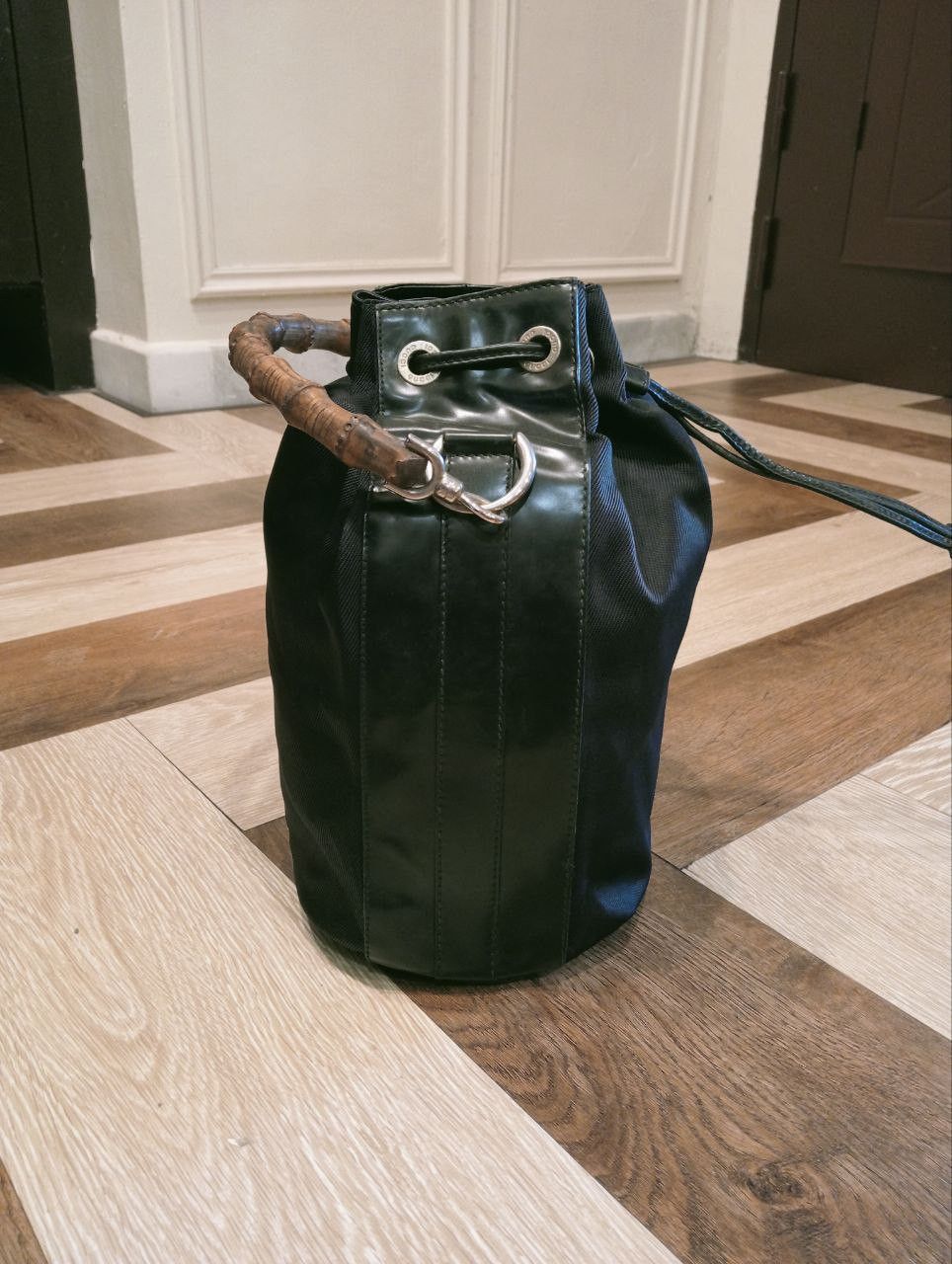 Gucci LUXURY GUCCI BAMBOO NYLON BUCKET BAG Size ONE SIZE - 2 Thumbnail