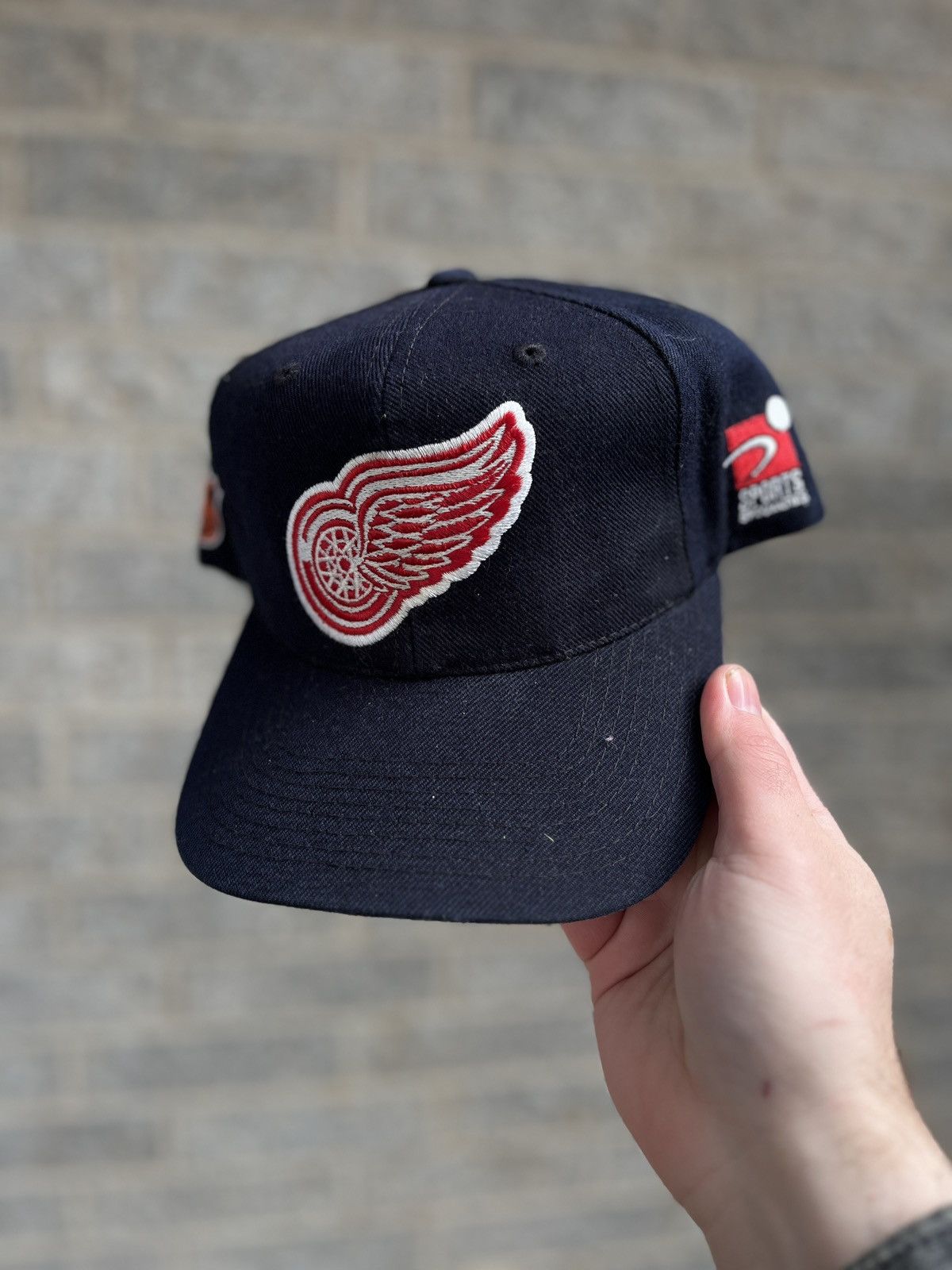 Sports Specialties × Vintage Vintage Detroit Red Wings Sports Specialties SnapBack Hat Size ONE SIZE - 1 Thumbnail