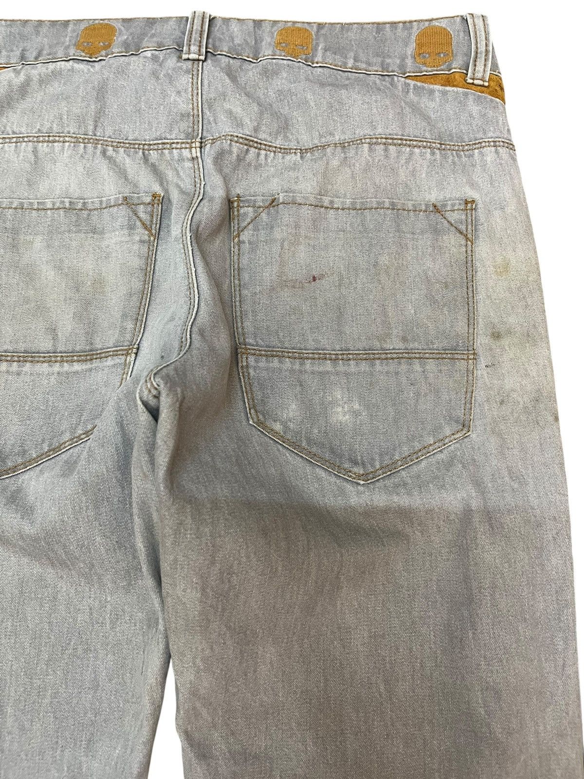 HYDROGEN Vintage Hydrogen Italy Skulls Embroidery Distressed Denim Size US 30 / EU 46 - 9 Thumbnail