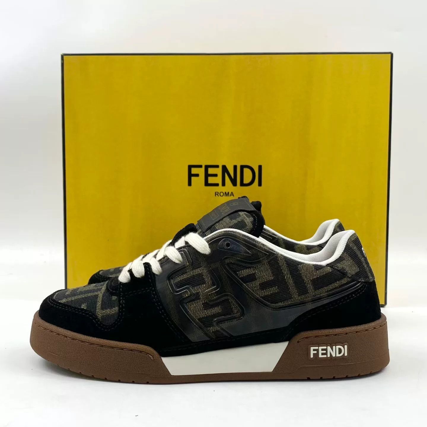 Fendi Fendi Monogram Casual Shoes Size US 5.5 / IT 35.5 - 1 Thumbnail
