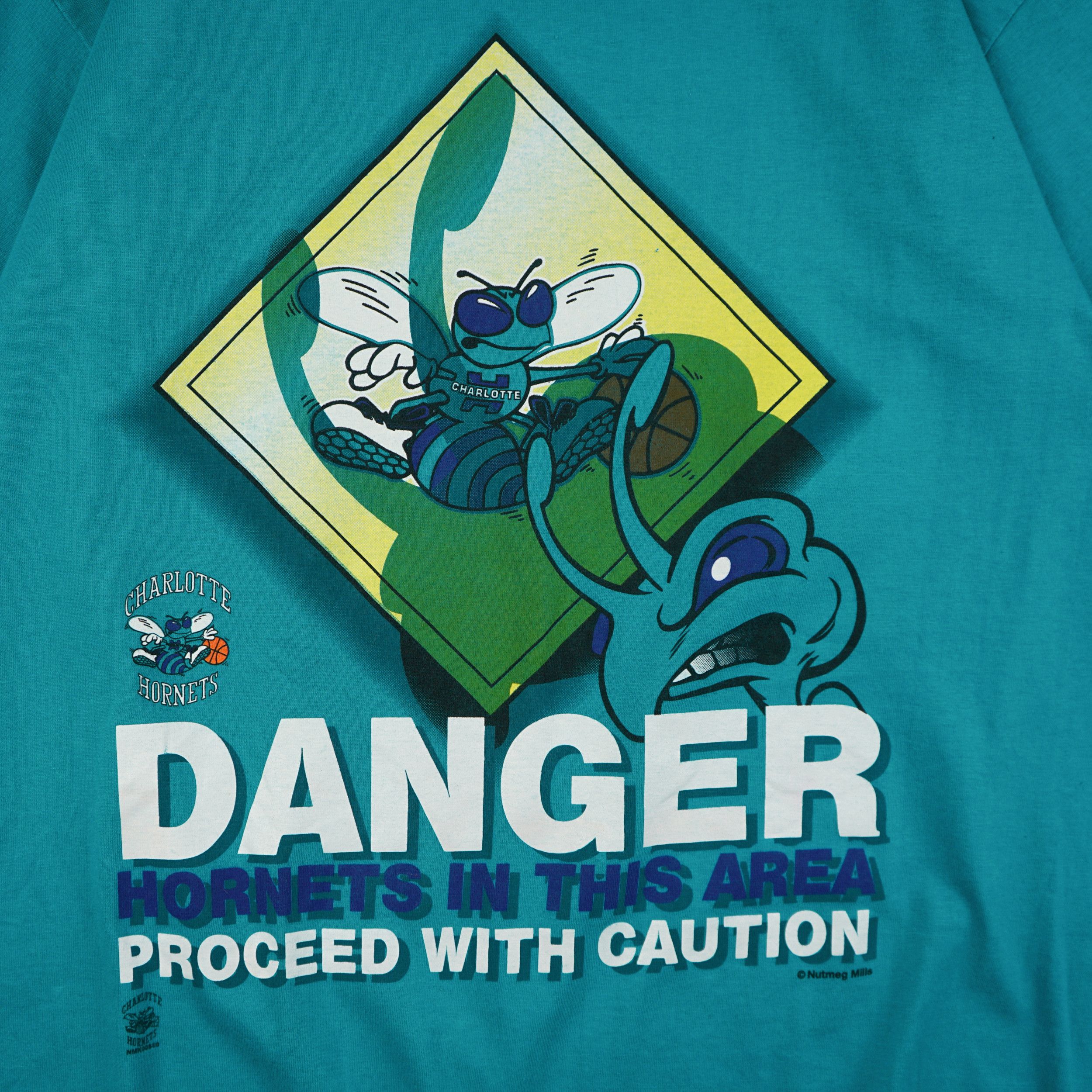 NBA × Nutmeg × Vintage Vintage 1990s Charlotte Hornets T-Shirt Size US S / EU 44-46 / 1 - 2 Thumbnail