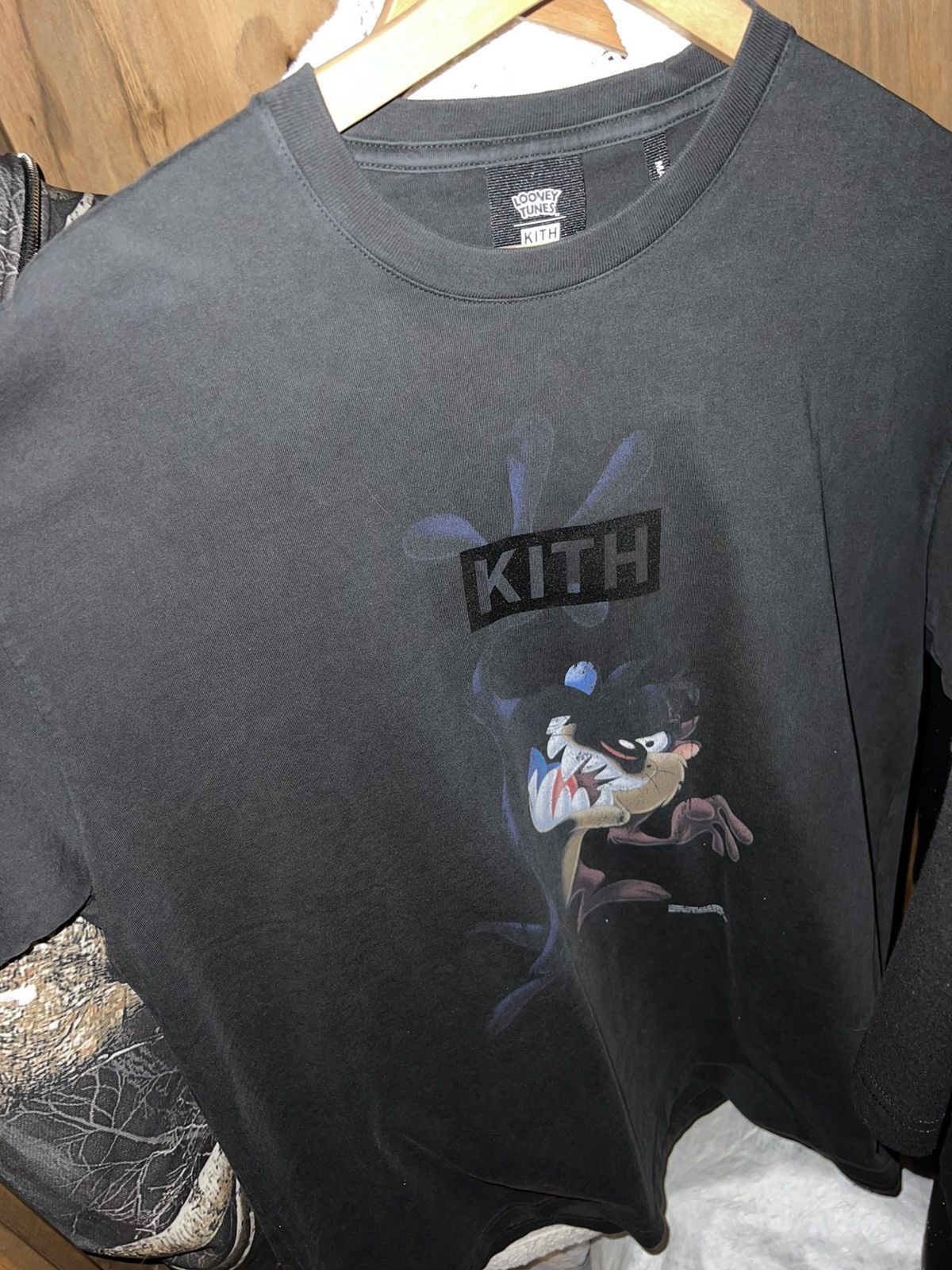 Kith Looney Tunes Taz | Grailed