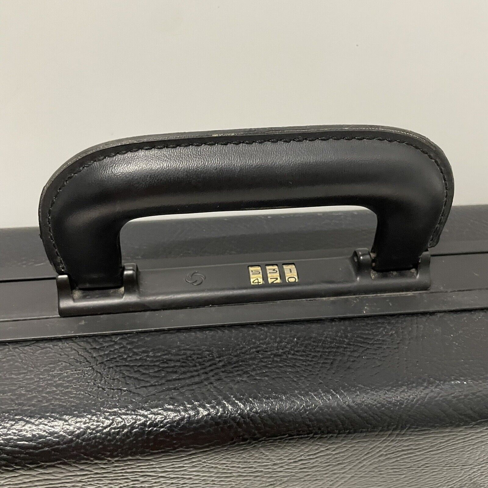Samsonite Samsonite Quantum Black Attache Briefcase W/ Combo Lock Bag Size ONE SIZE - 3 Thumbnail