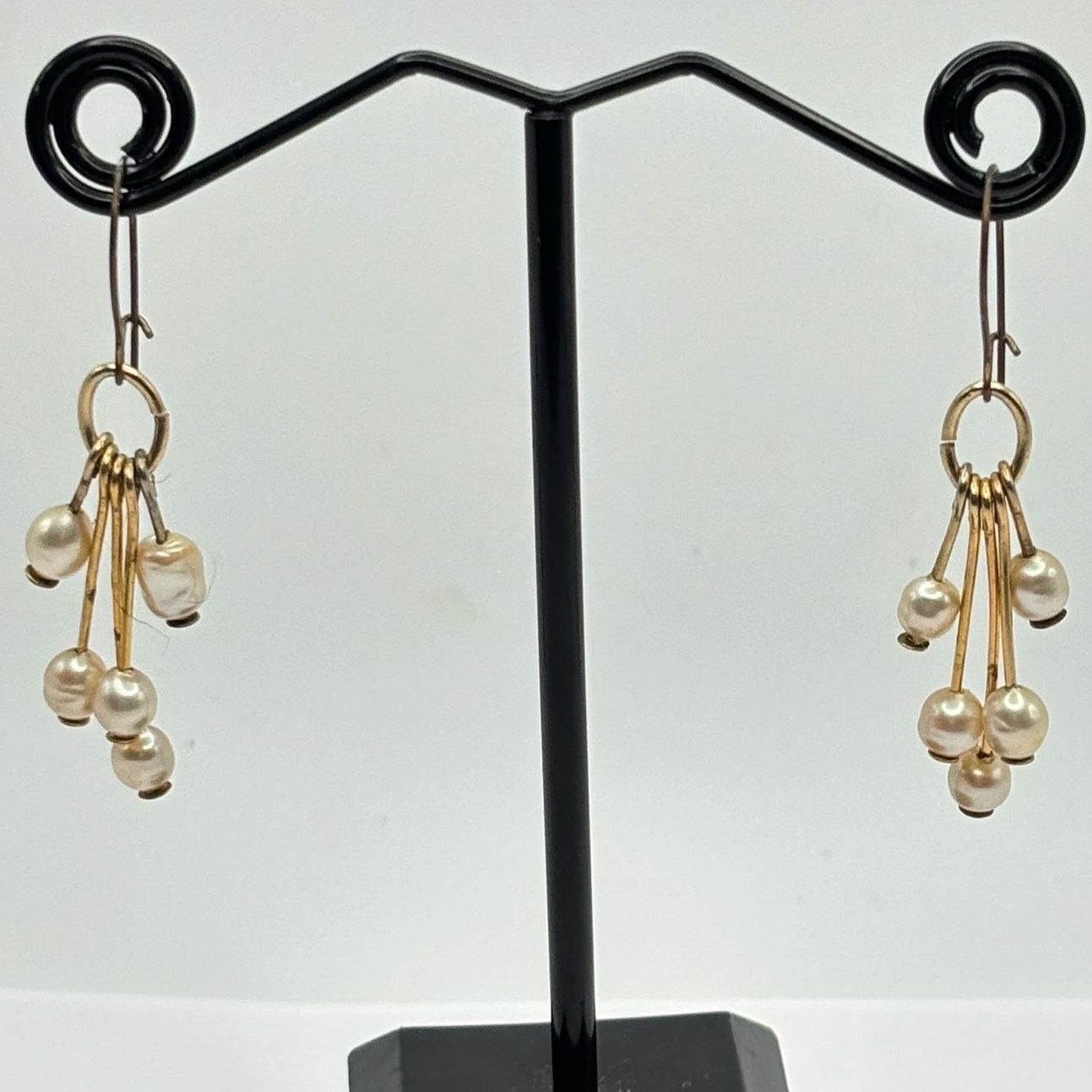 Other Gold Pearl Chandelier Earrings Size ONE SIZE - 1 Thumbnail