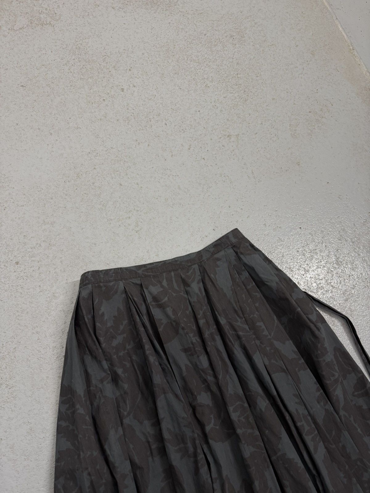 Dries Van Noten Dries Van Noten Floral Camo Skirt Size 25" / US 0 / IT 36 - 3 Thumbnail