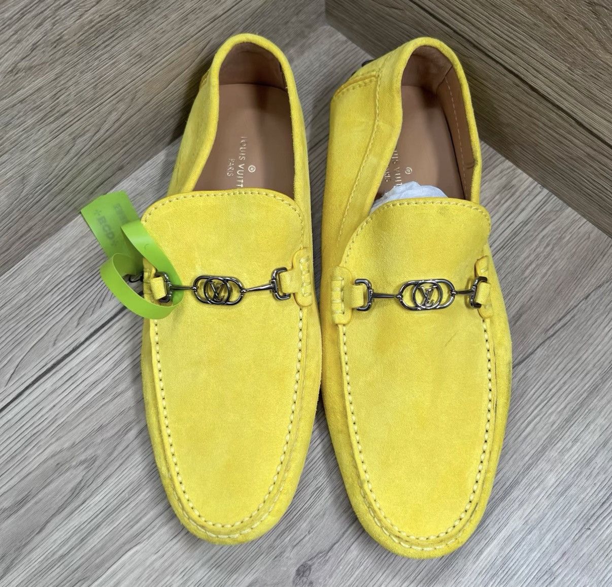 Louis Vuitton Louis Vuitton Porto Vecchio Yellow Circle Logo Loafers J41 Size US 8.5 / EU 41-42 - 2 Thumbnail