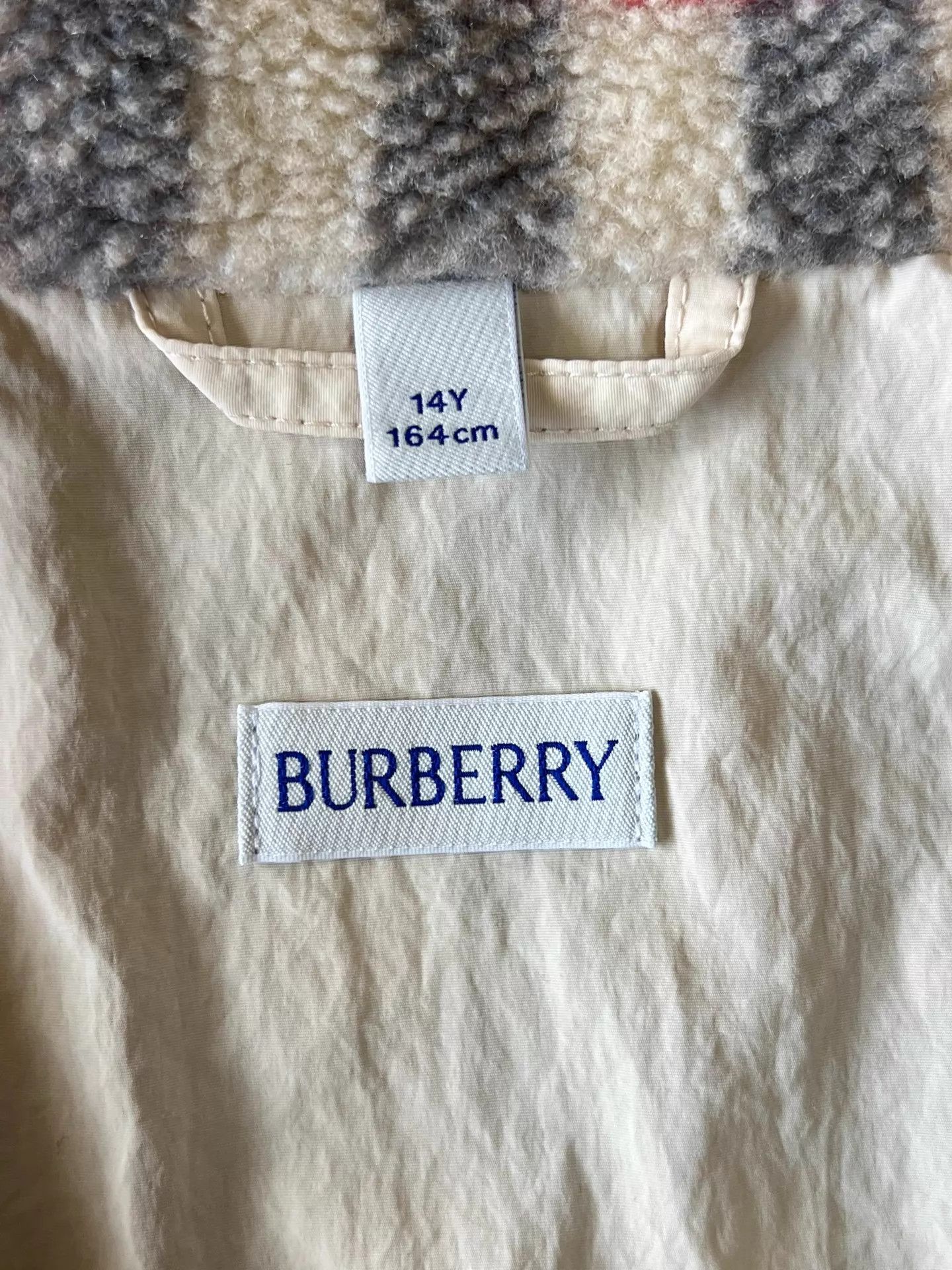 Burberry BURBERRY Kids Check Fleece Jacket 14Y 164cm Size XS / US 0-2 / IT 36-38 - 5 Thumbnail