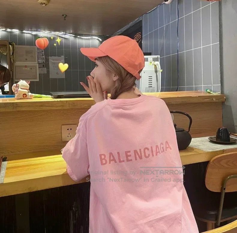 Balenciaga Balenciaga Pink short sleeve Size US L / EU 52-54 / 3 - 6 Thumbnail