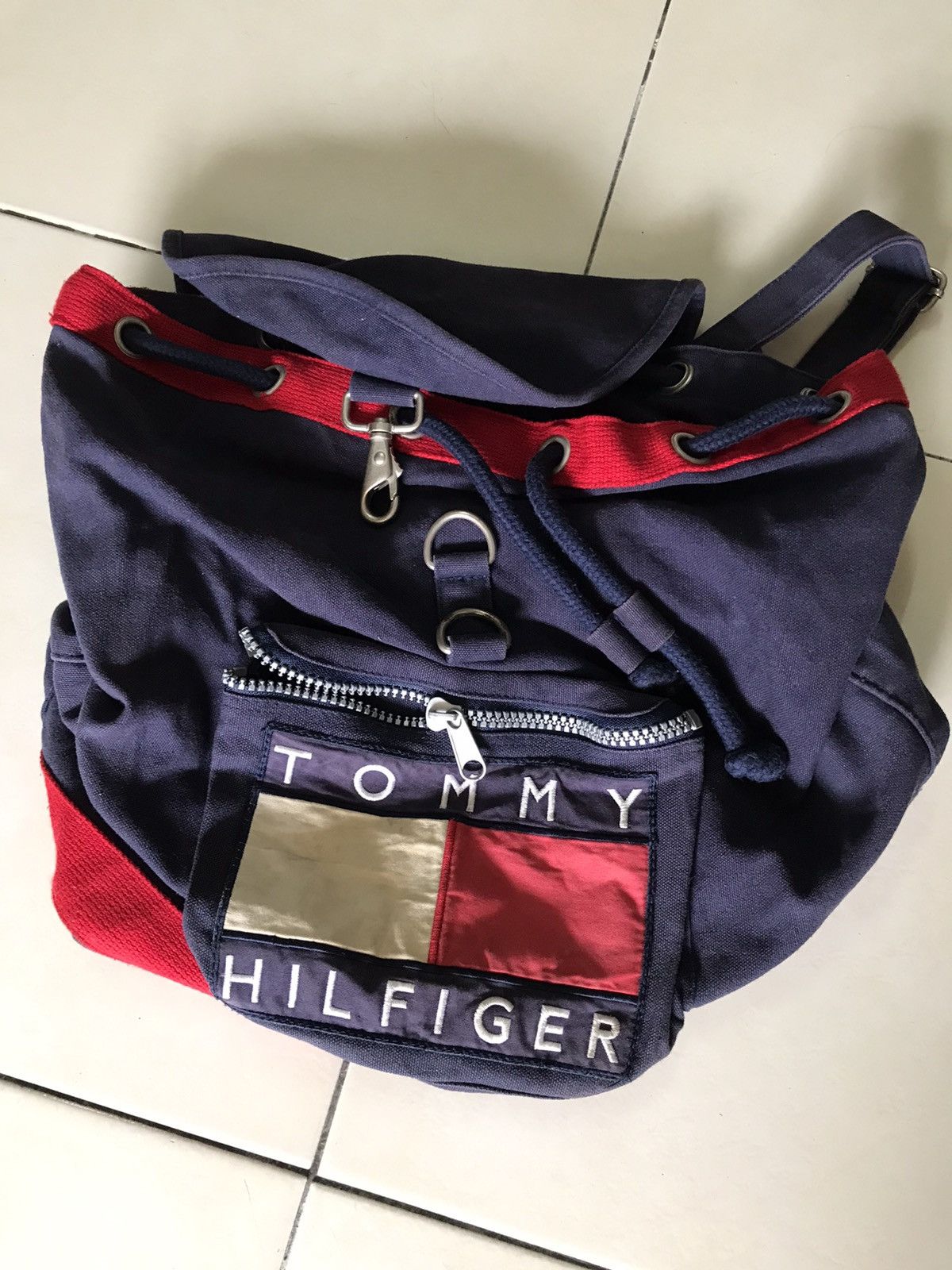 Tommy Hilfiger × Vintage Vintage Tommy Hilfiger Big Flag Logo Canvas Backpack Bag Size ONE SIZE - 8 Thumbnail