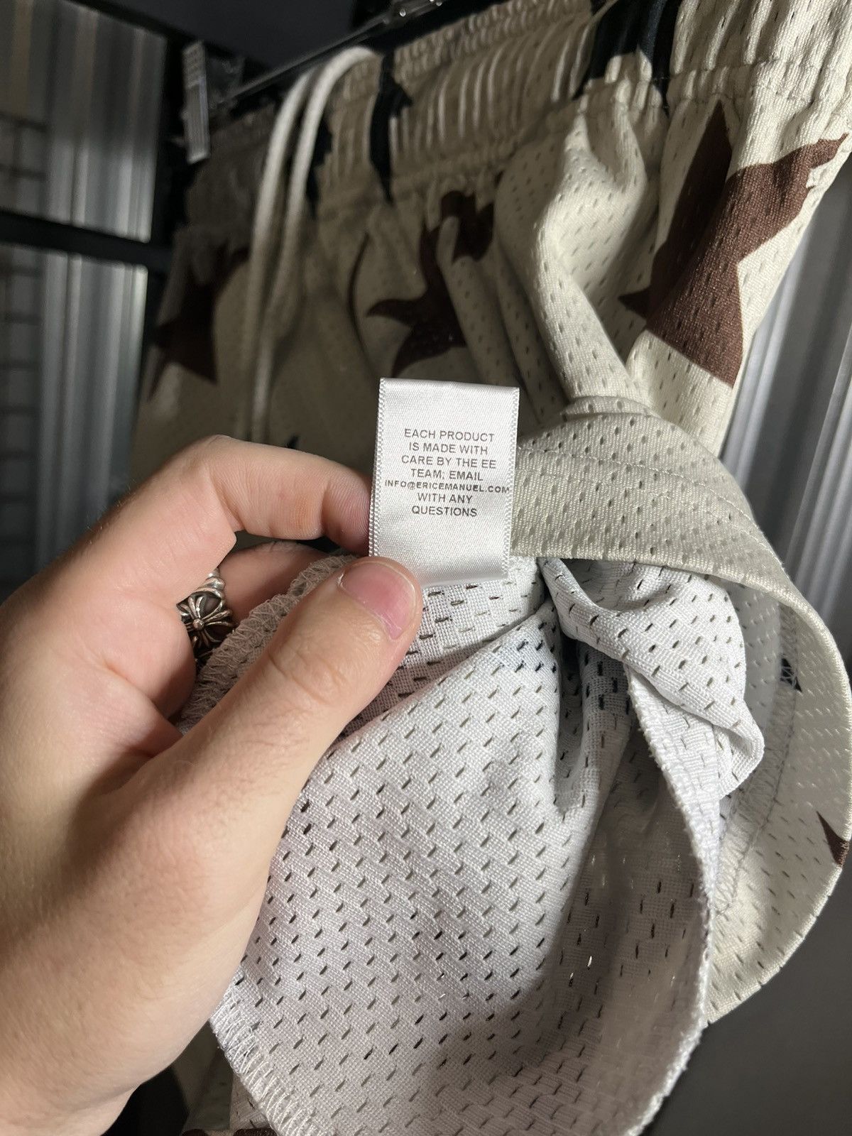 Eric Emanuel Eric Emanuel x Bape Logo Short RARE Size US 30 / EU 46 - 8 Thumbnail