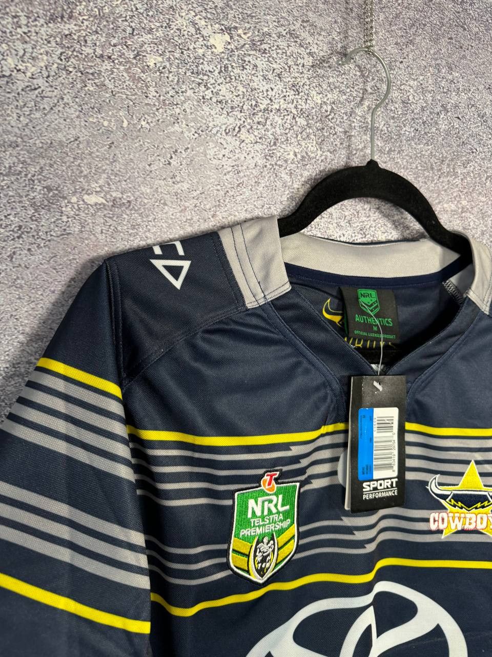 Other NWT Cowboys NRL Toyota Rugby Jersey Blokcore Medium Size US M / EU 48-50 / 2 - 5 Thumbnail