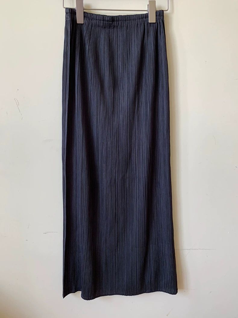 Issey Miyake Issey Miyake Black pleated skirt Size 25" / US 0 / IT 36 - 1 Thumbnail