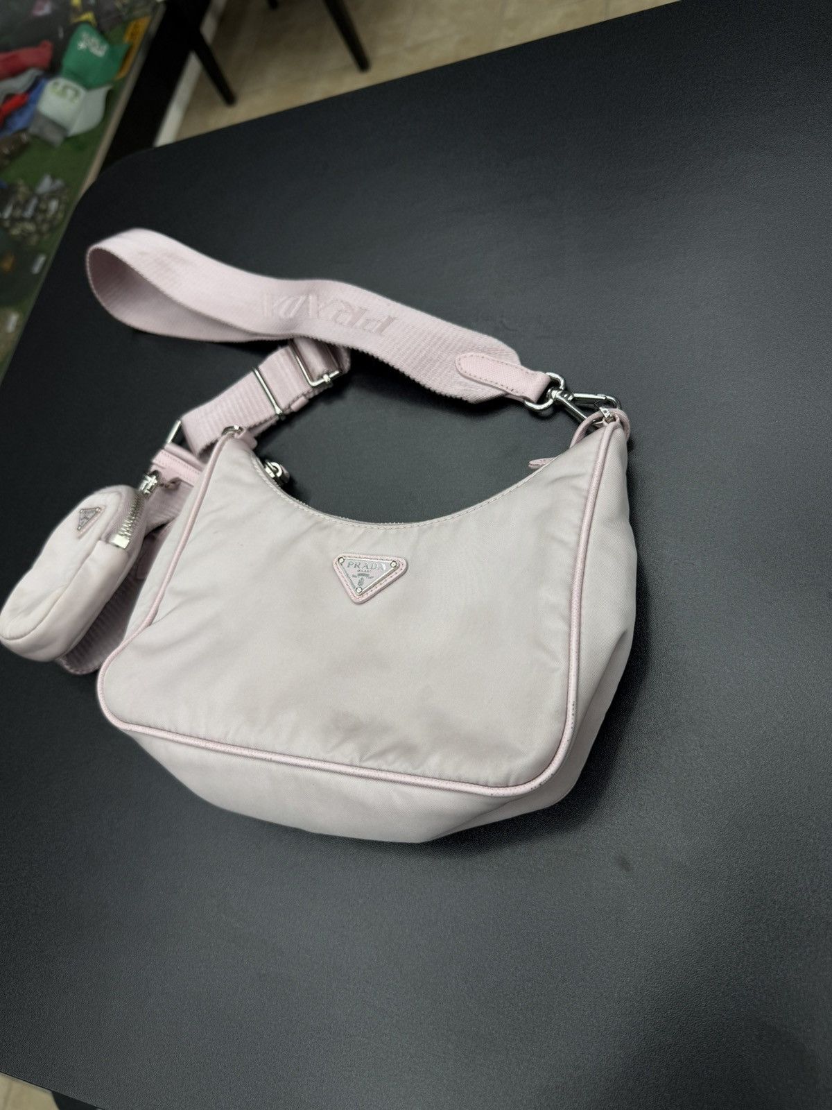 Prada Prada Re-Edition 2005 shoulder bag in pink Size ONE SIZE - 3 Thumbnail