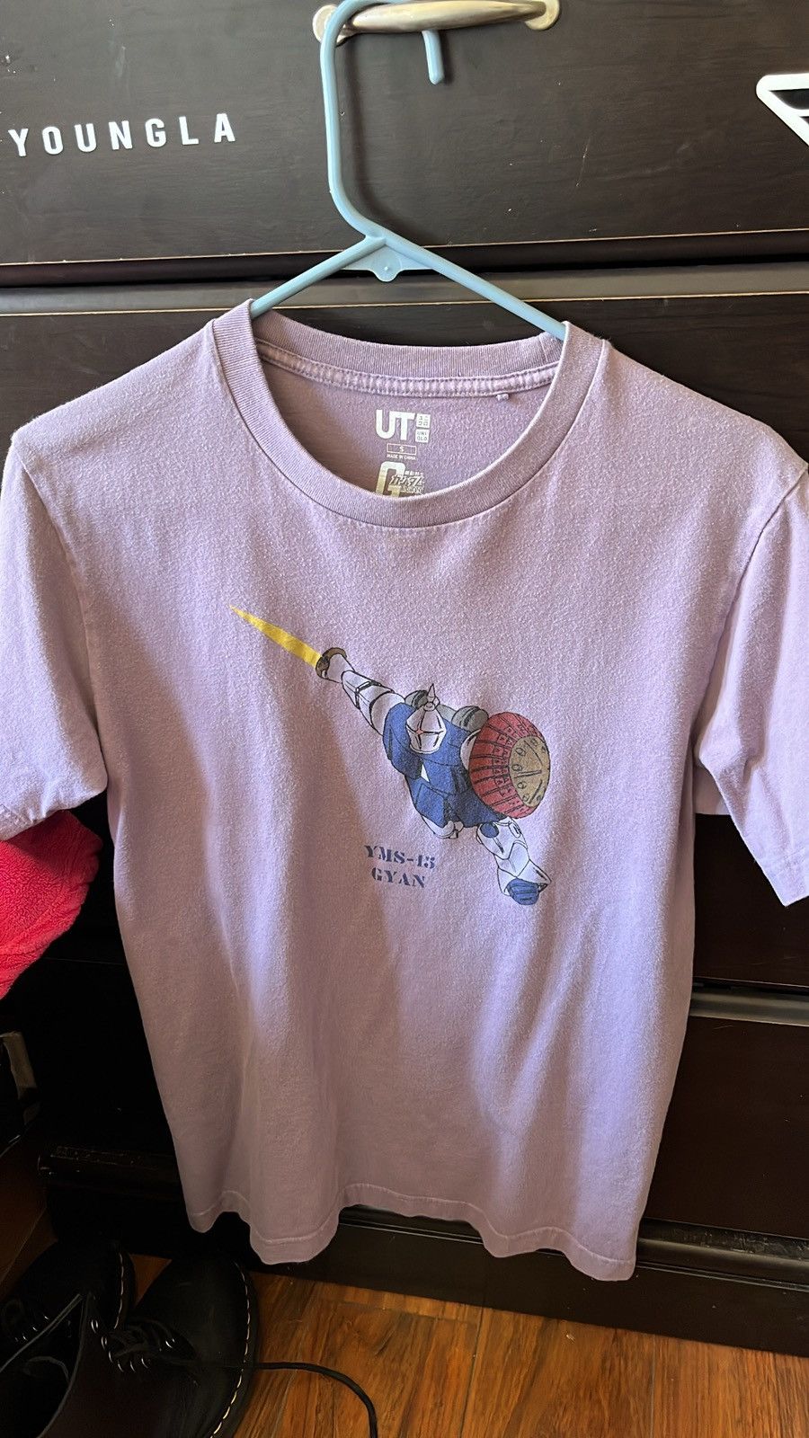 Uniqlo Uniqlo Gundam Tee Size US S / EU 44-46 / 1 - 1 Thumbnail