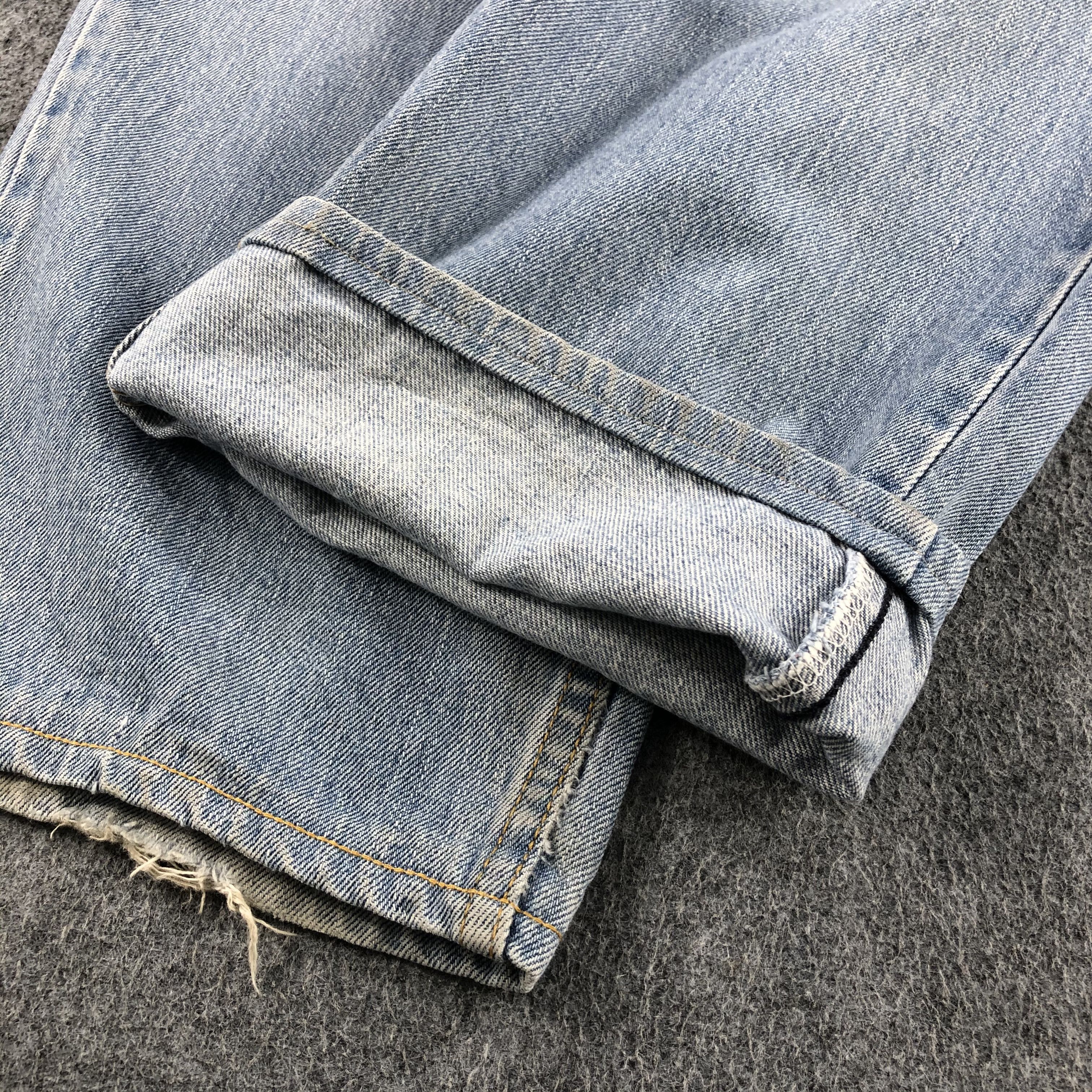 Levi's Vintage Light Wash Levis 560 Jeans-J2116 Size US 36 / EU 52 - 7 Thumbnail