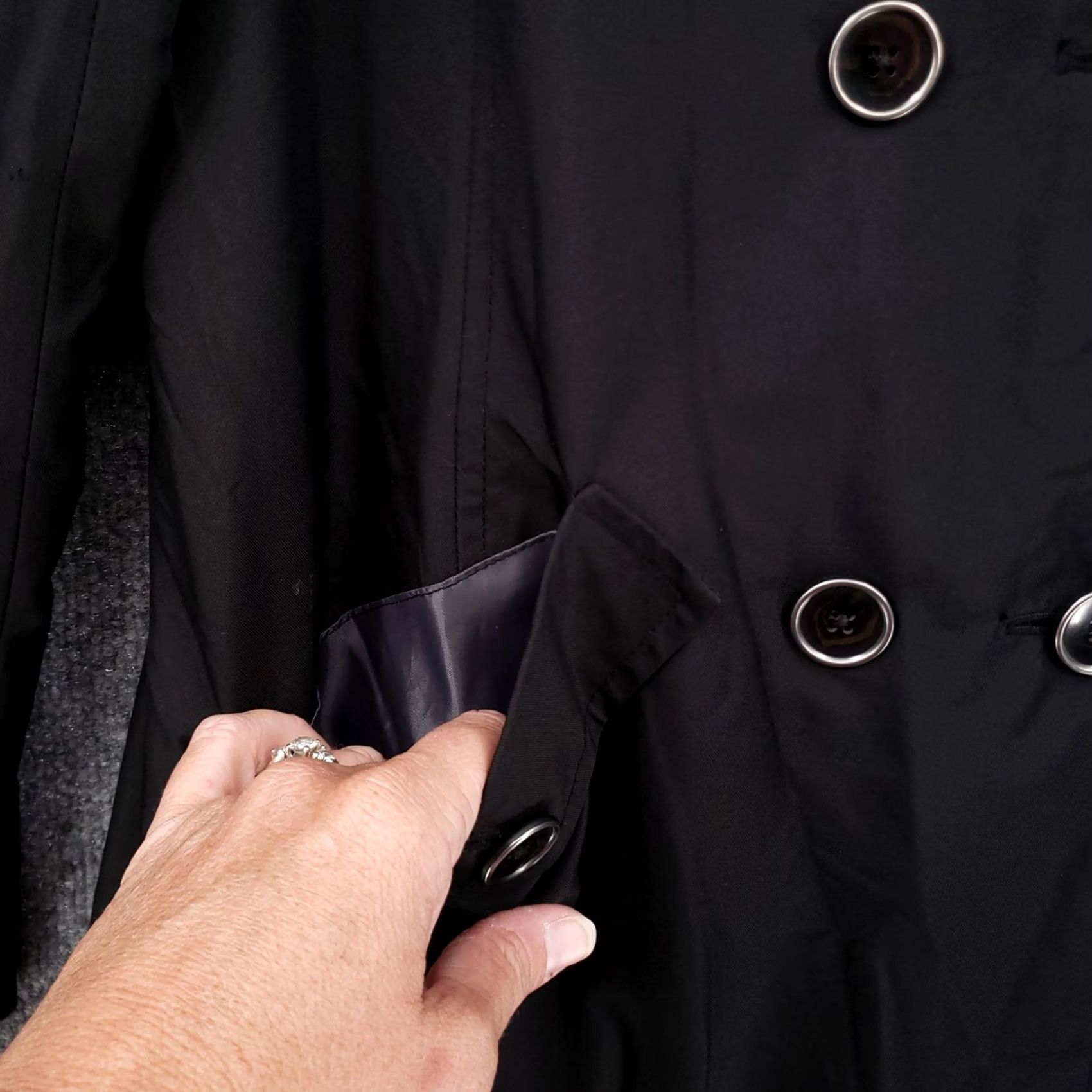 Anne Klein Anne Klein Pea Coat Womens L Black Double Breasted Pockets Long Sleeves Jacket Purse? Size L / US 10 / IT 46 - 6 Thumbnail