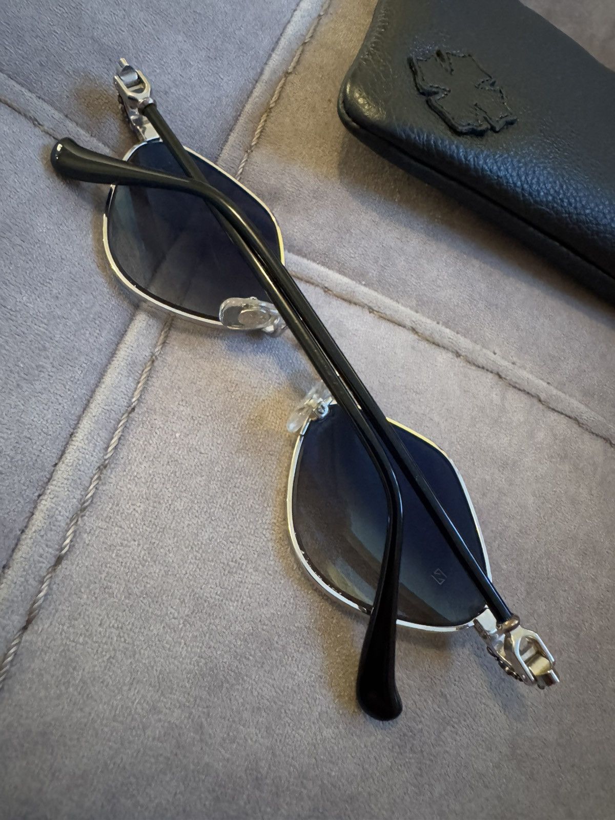 Chrome Hearts CHROME HEARTS “DIAMOND DOG” sunglasses study all photos care Size ONE SIZE - 4 Thumbnail