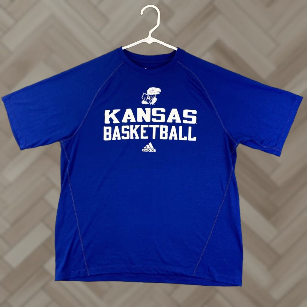 Adidas adidas climalite Kansas Jayhawks Basketball Team Training shirt M Men Royal Blue T-Shirt Mens / 52-32 Size US M / EU 48-50 / 2 - 1 Thumbnail