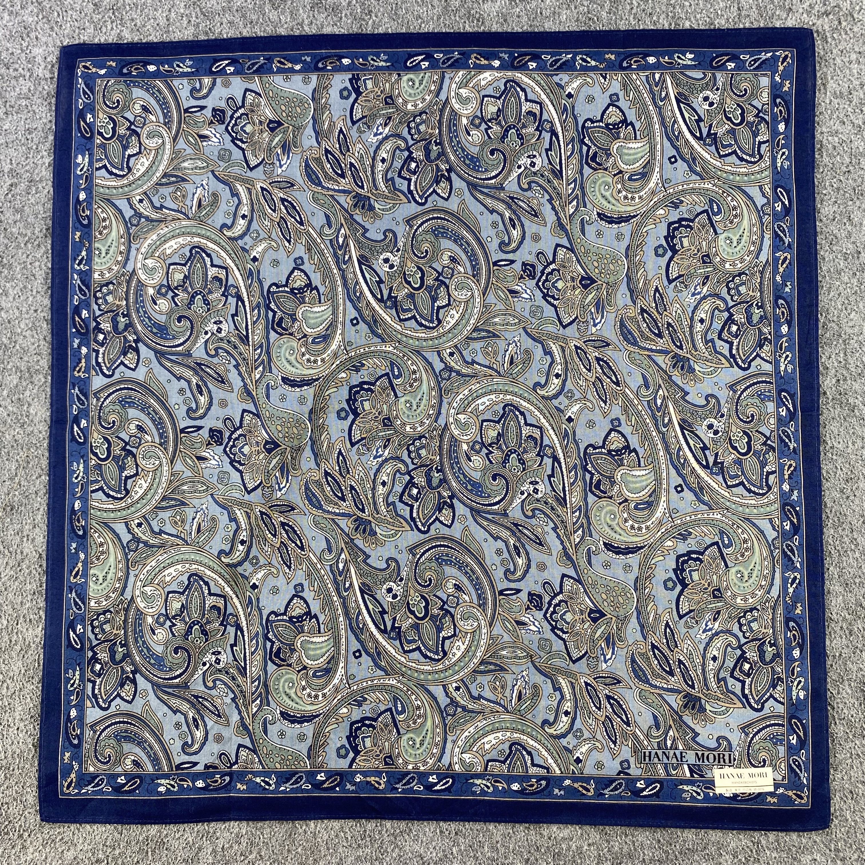 Hanae Mori Hanae Mori Paisley Handkerchief/Neckerchief/Bandana HC617 Size ONE SIZE - 1 Thumbnail
