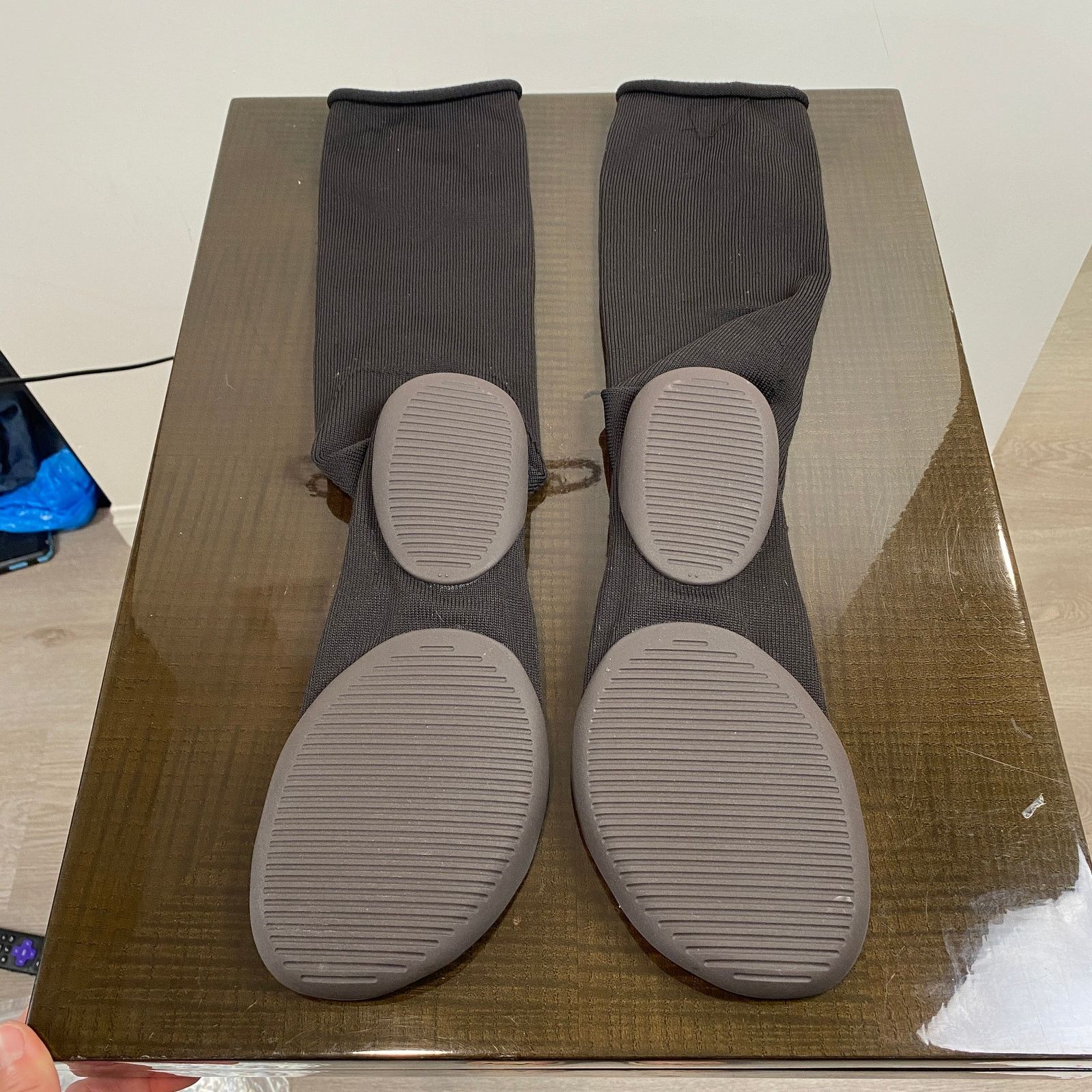 Kanye West × Yeezy Yeezy Yzy Pods Sock Shoes Size 1 (US M 4-7) Size US 7 / EU 40 - 6 Thumbnail