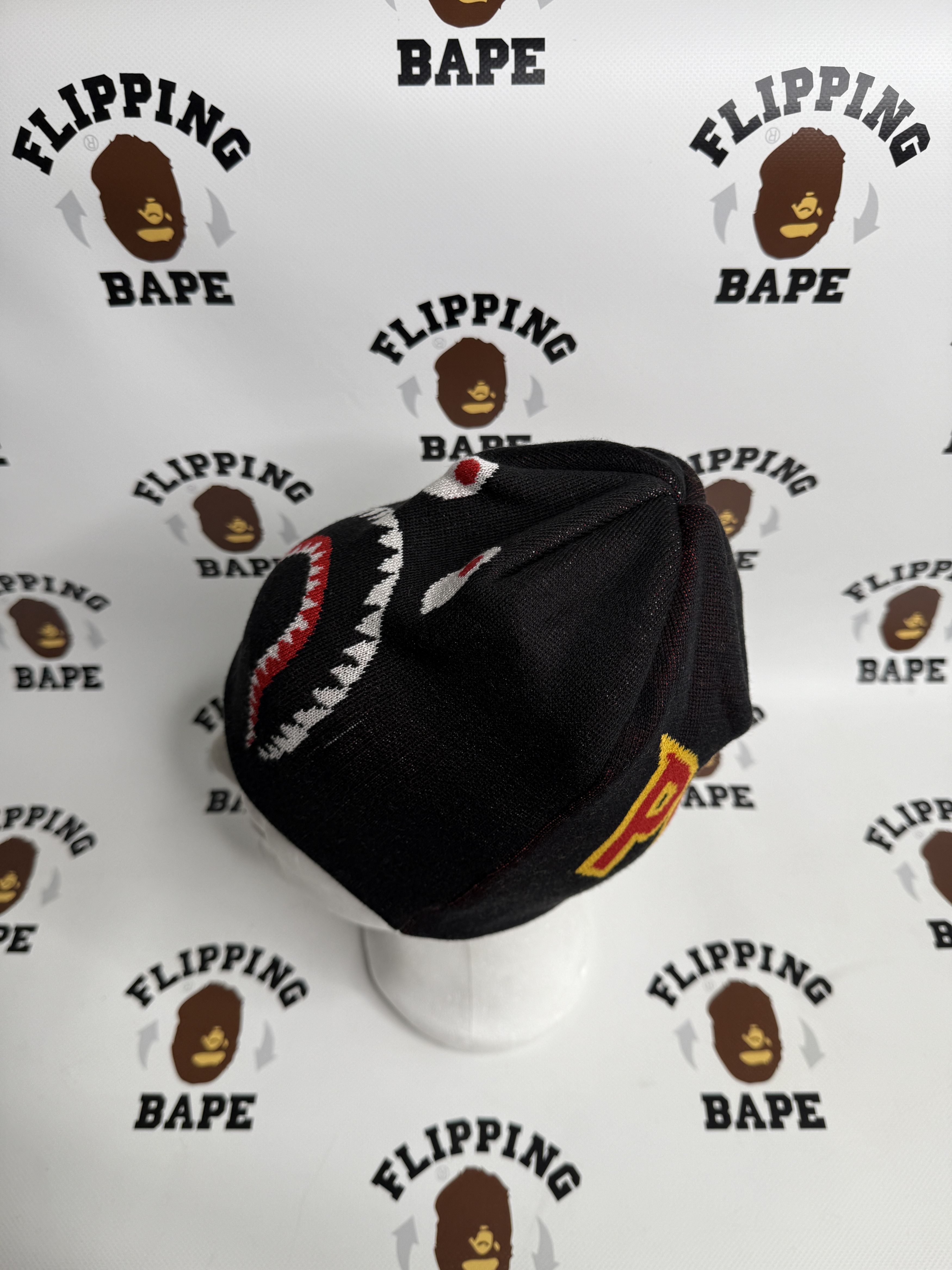 Bape 2ND SHARK KNIT CAP Size ONE SIZE - 2 Thumbnail